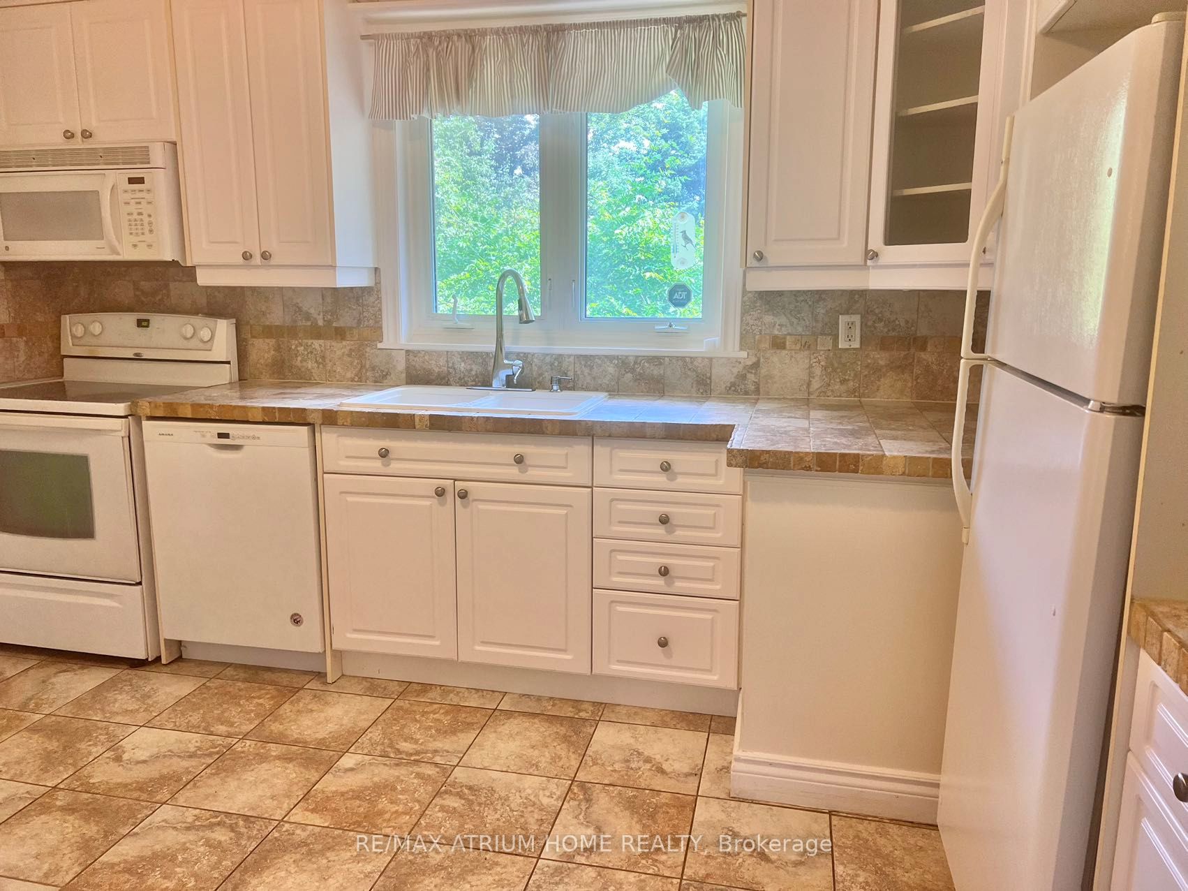 23 River Bend Road Property Photo 8