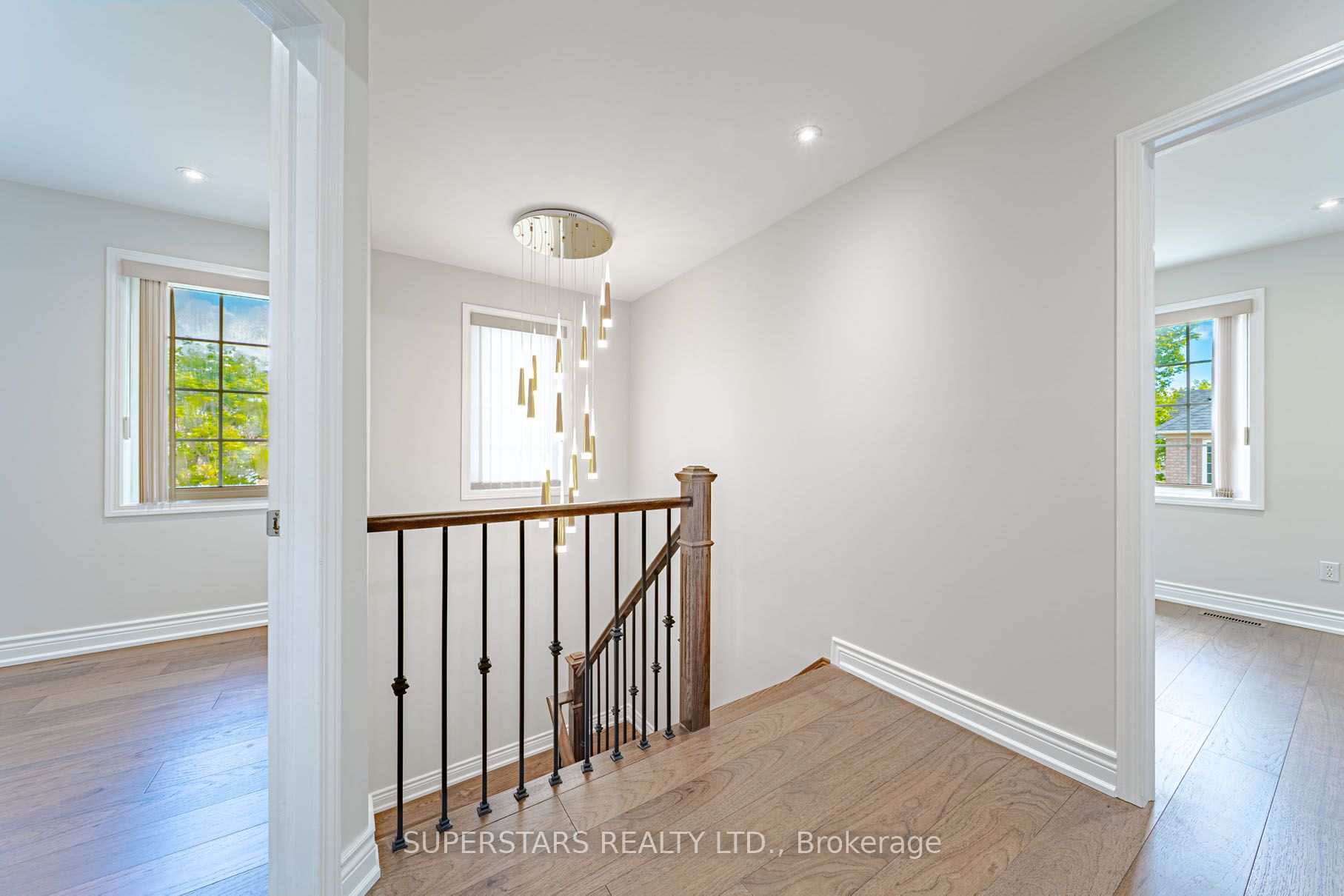 45 Tower Bridge Crescent Property Photo 21