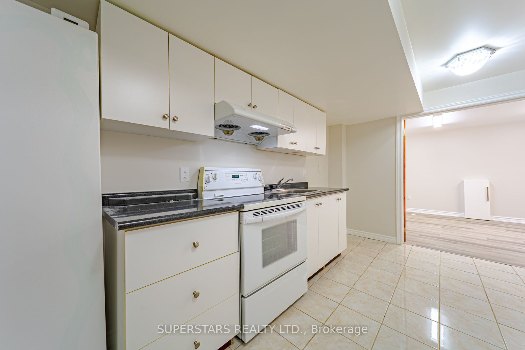 45 Tower Bridge Crescent Property Photo 39