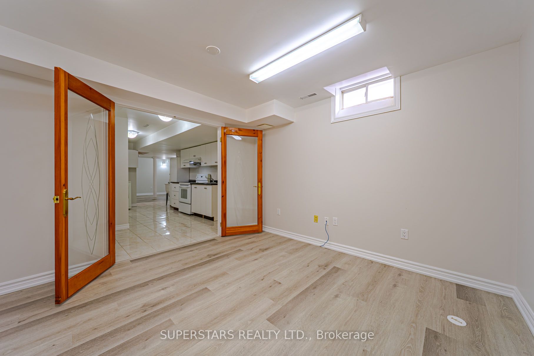 45 Tower Bridge Crescent Property Photo 41