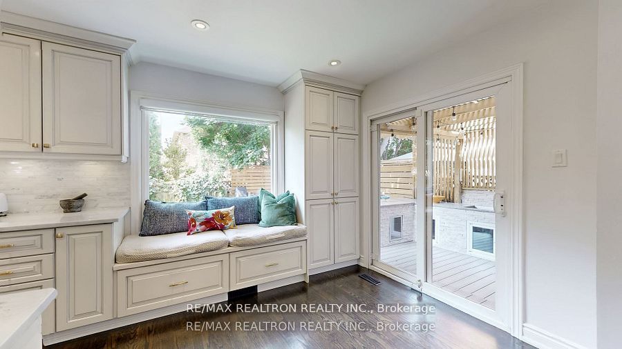 145 Roseborough Crescent Property Photo 12