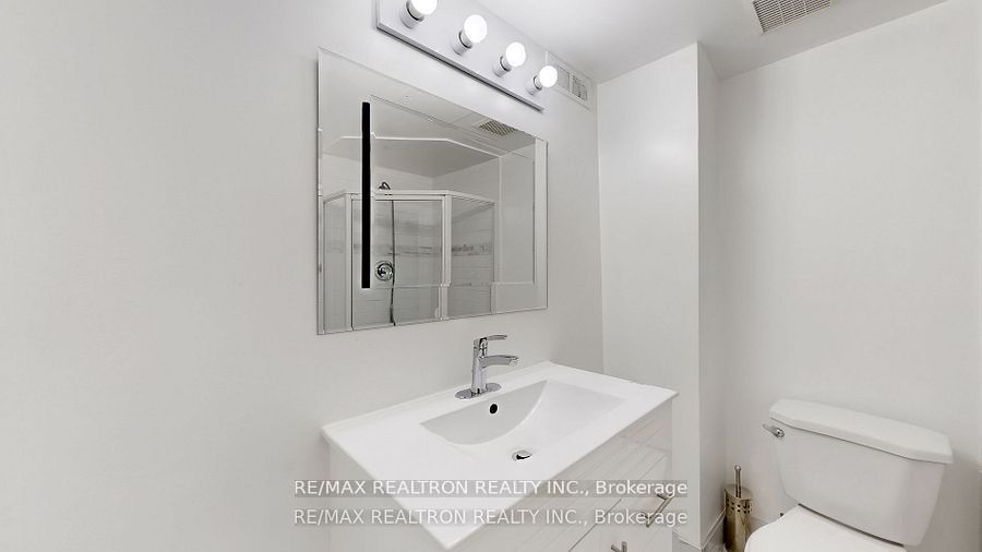 145 Roseborough Crescent Property Photo 21