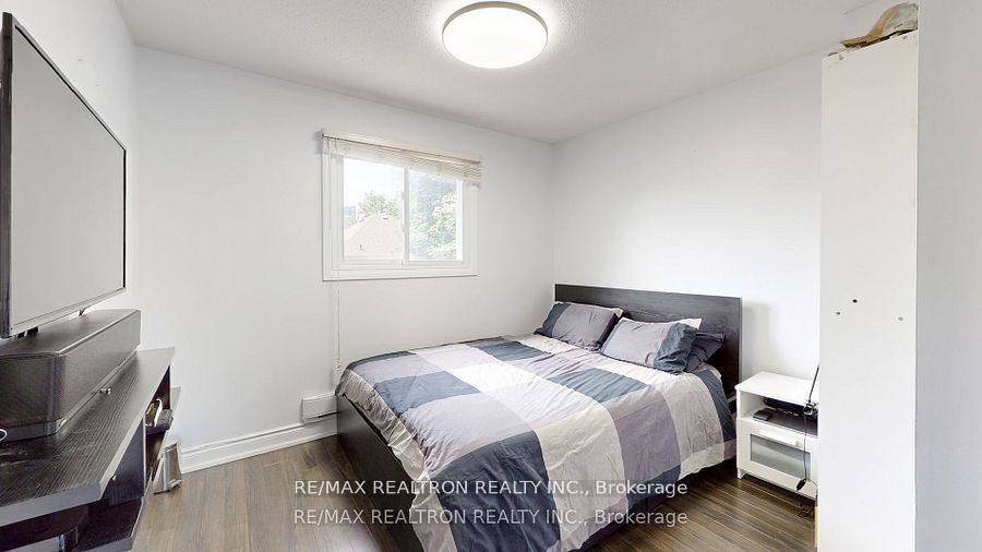 145 Roseborough Crescent Property Photo 25