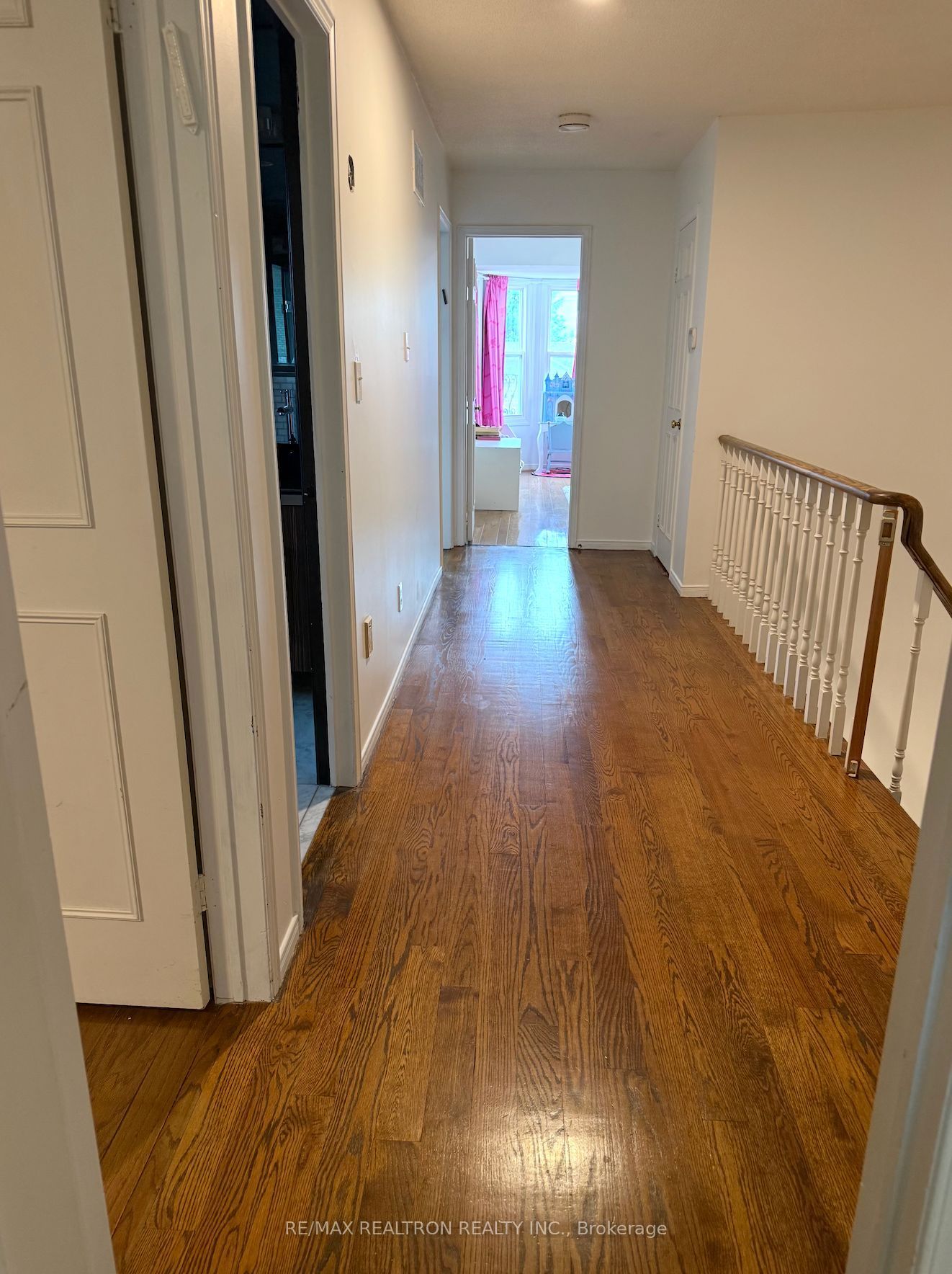 44 Roxborough Lane Property Photo 14
