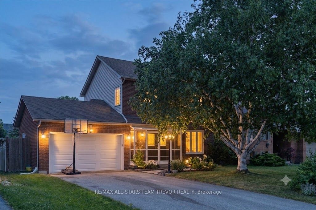 98 Carrick Avenue Property Photo 1