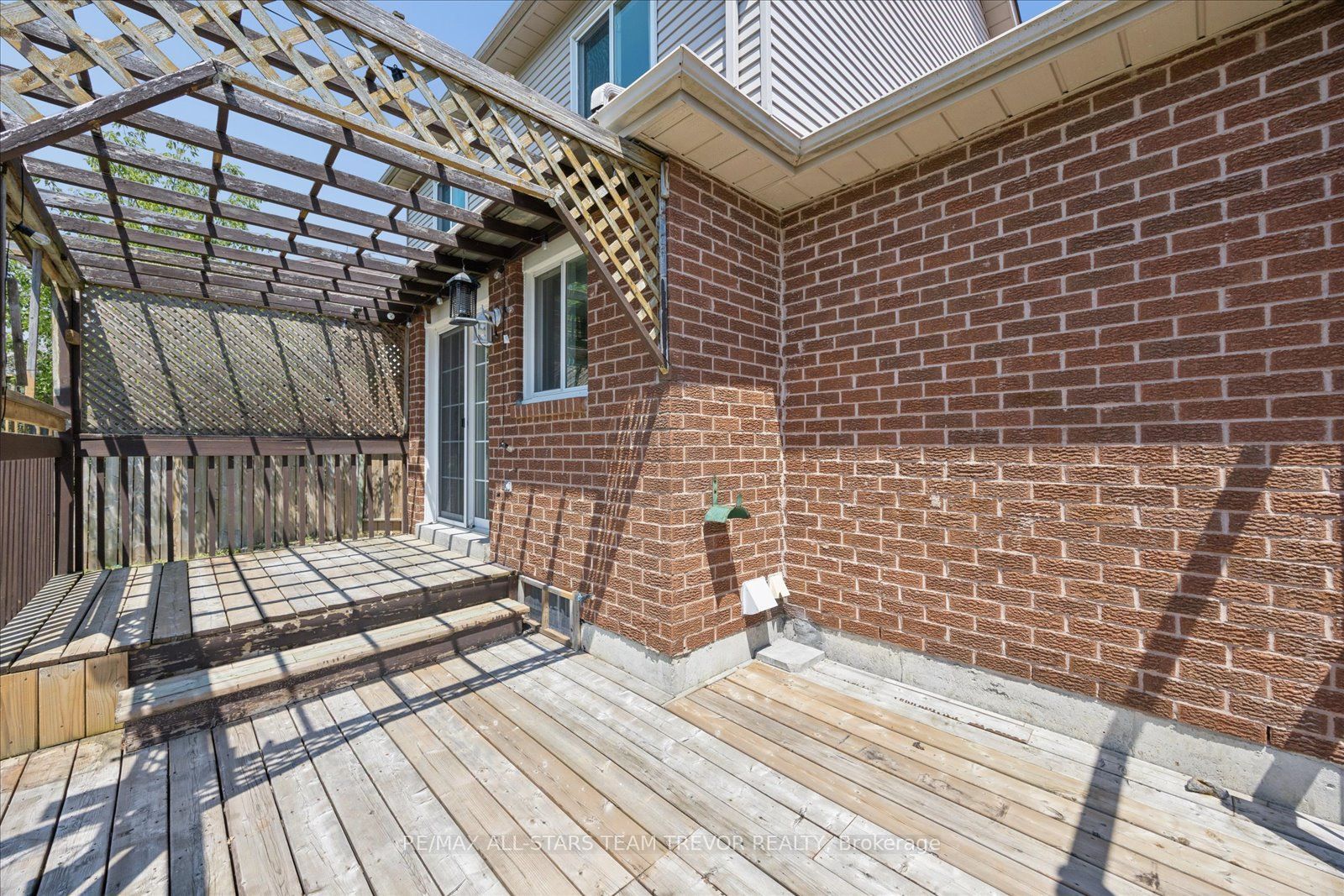 98 Carrick Avenue Property Photo 34