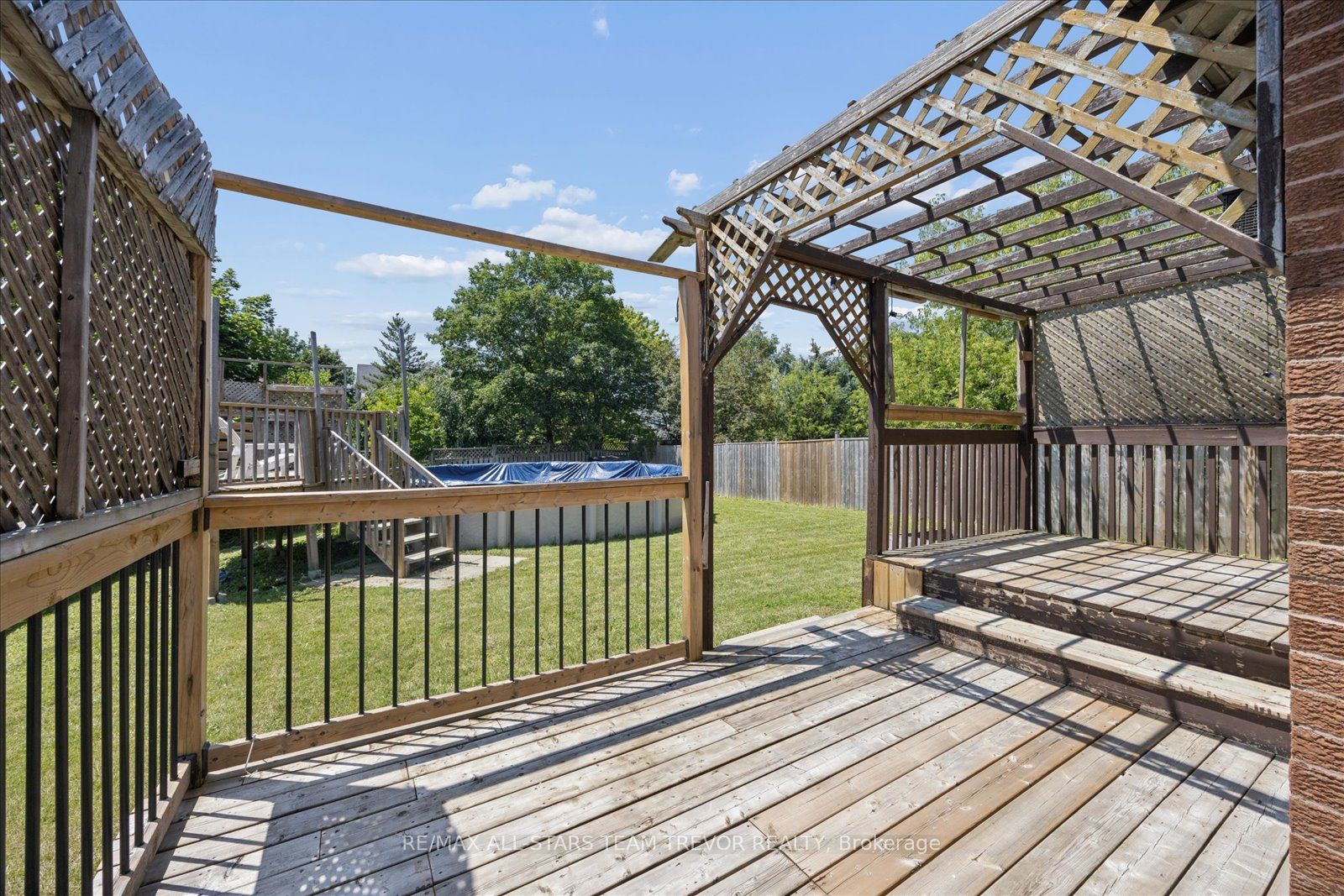 98 Carrick Avenue Property Photo 36