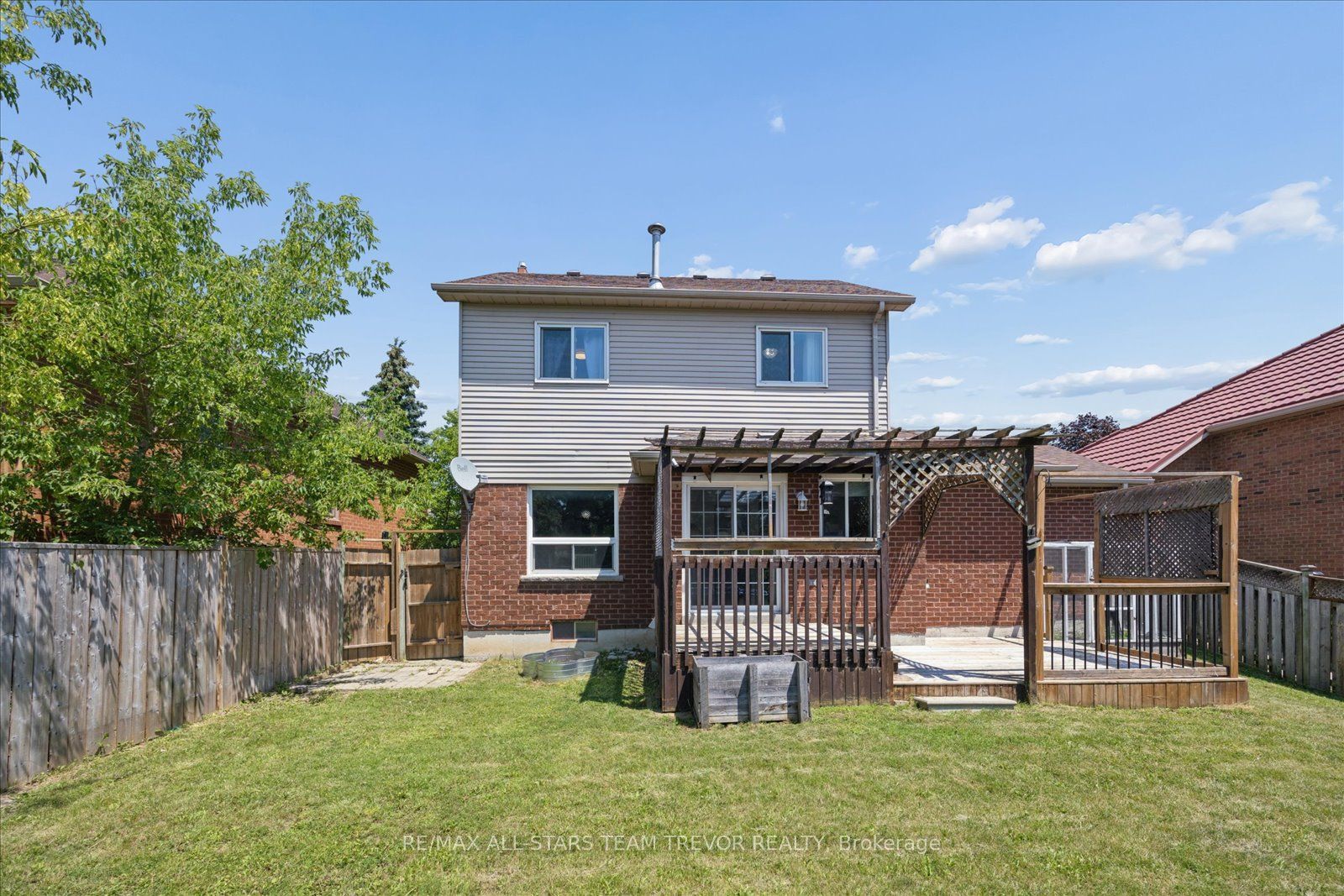 98 Carrick Avenue Property Photo 40