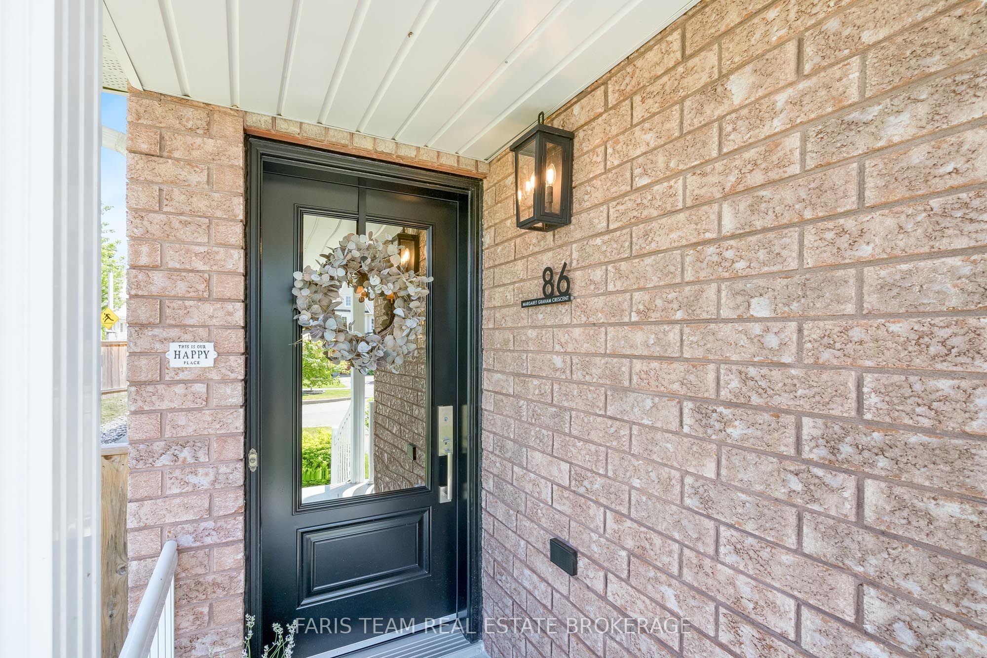 86 Margaret Graham Crescent Property Photo 5