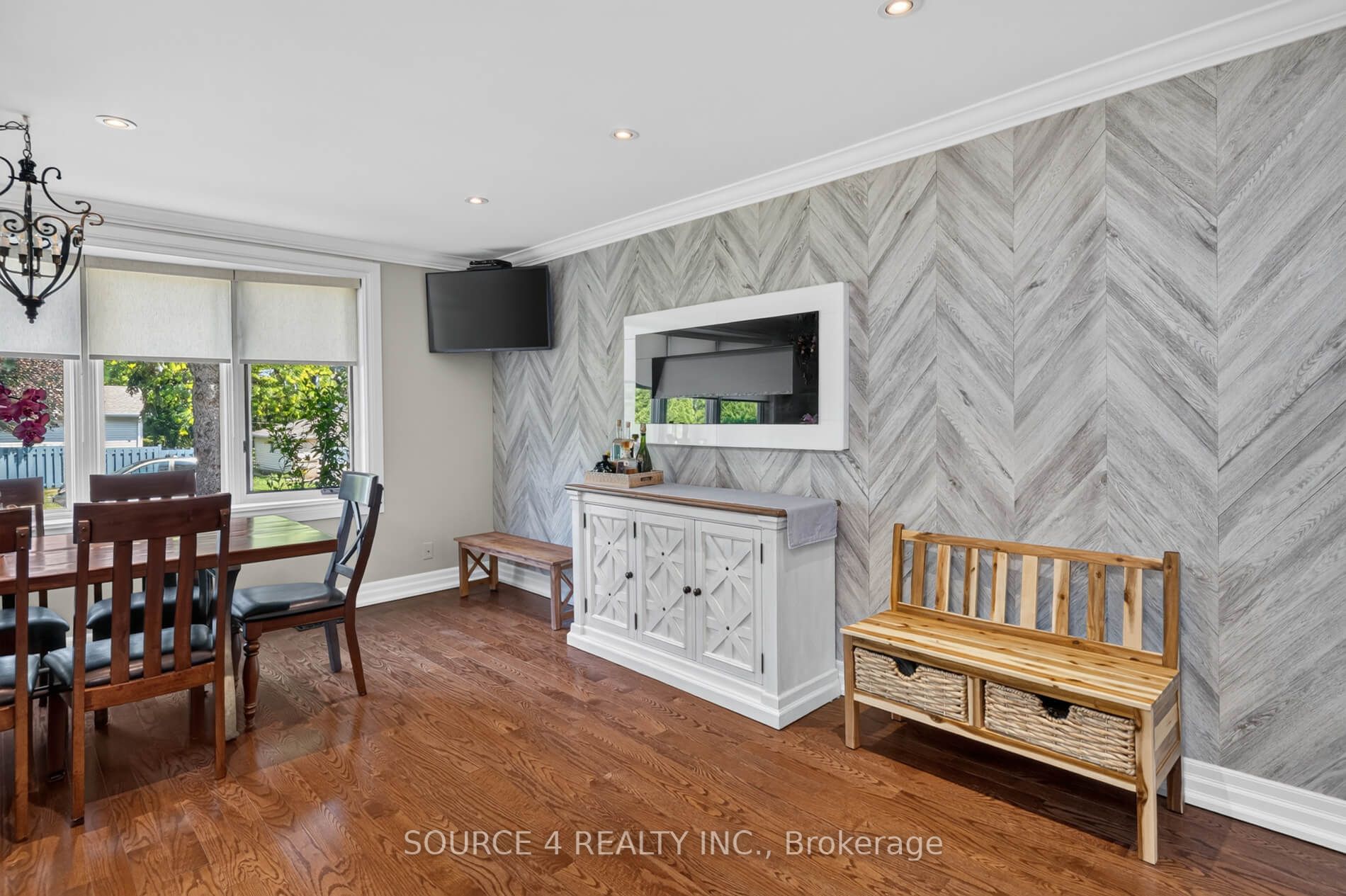 51 Knowles Crescent Property Photo 18