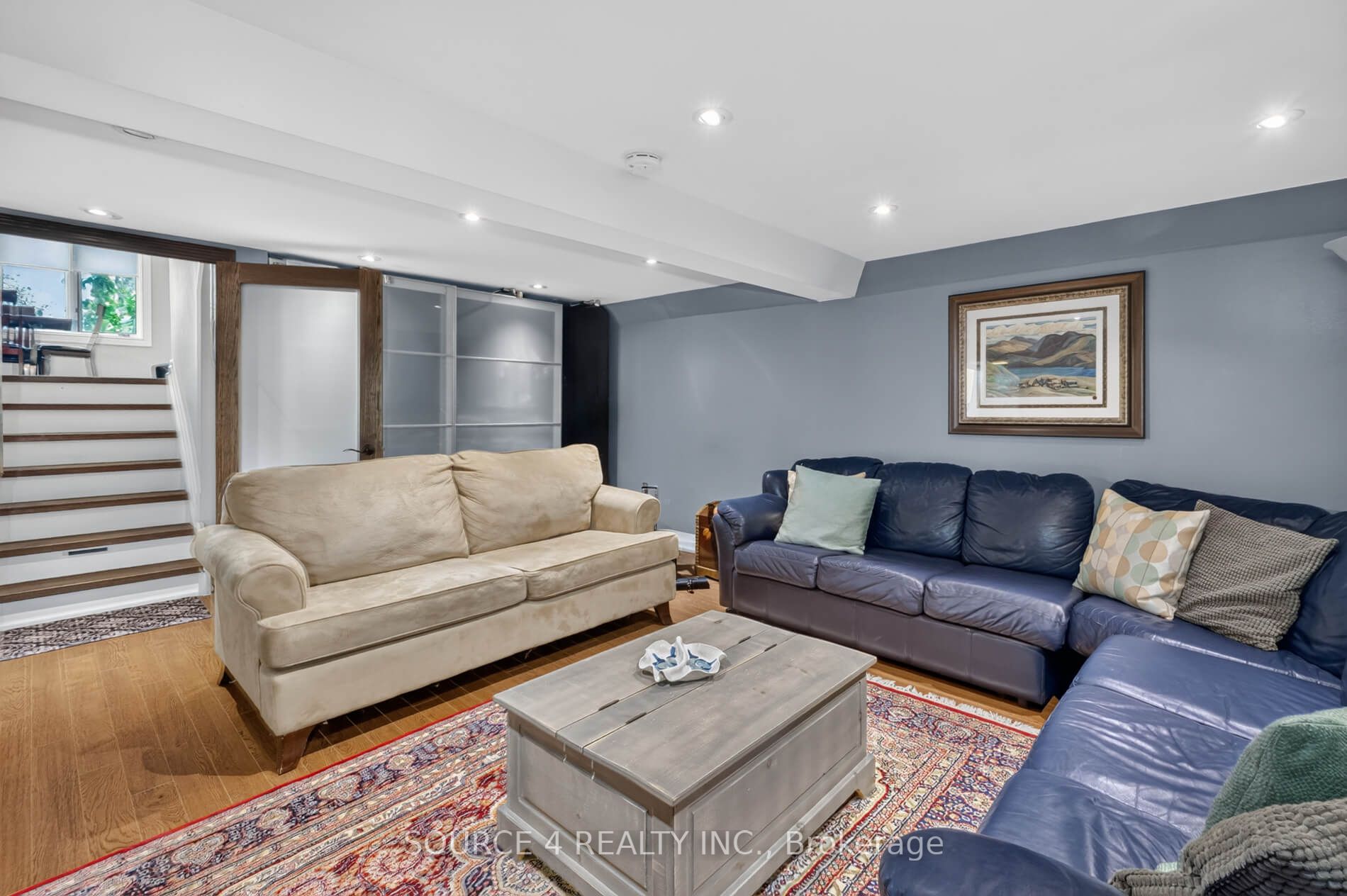 51 Knowles Crescent Property Photo 25