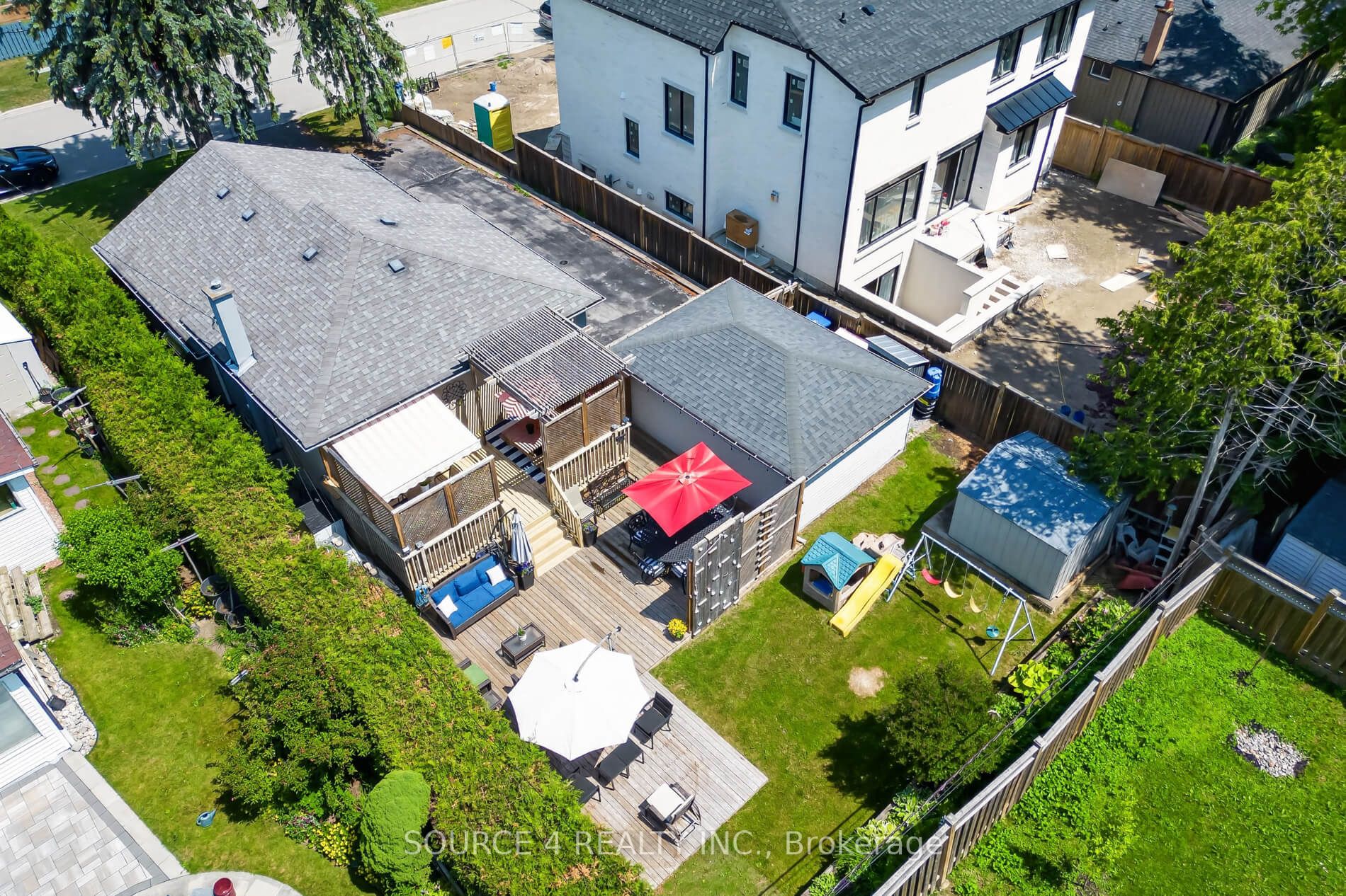 51 Knowles Crescent Property Photo 45