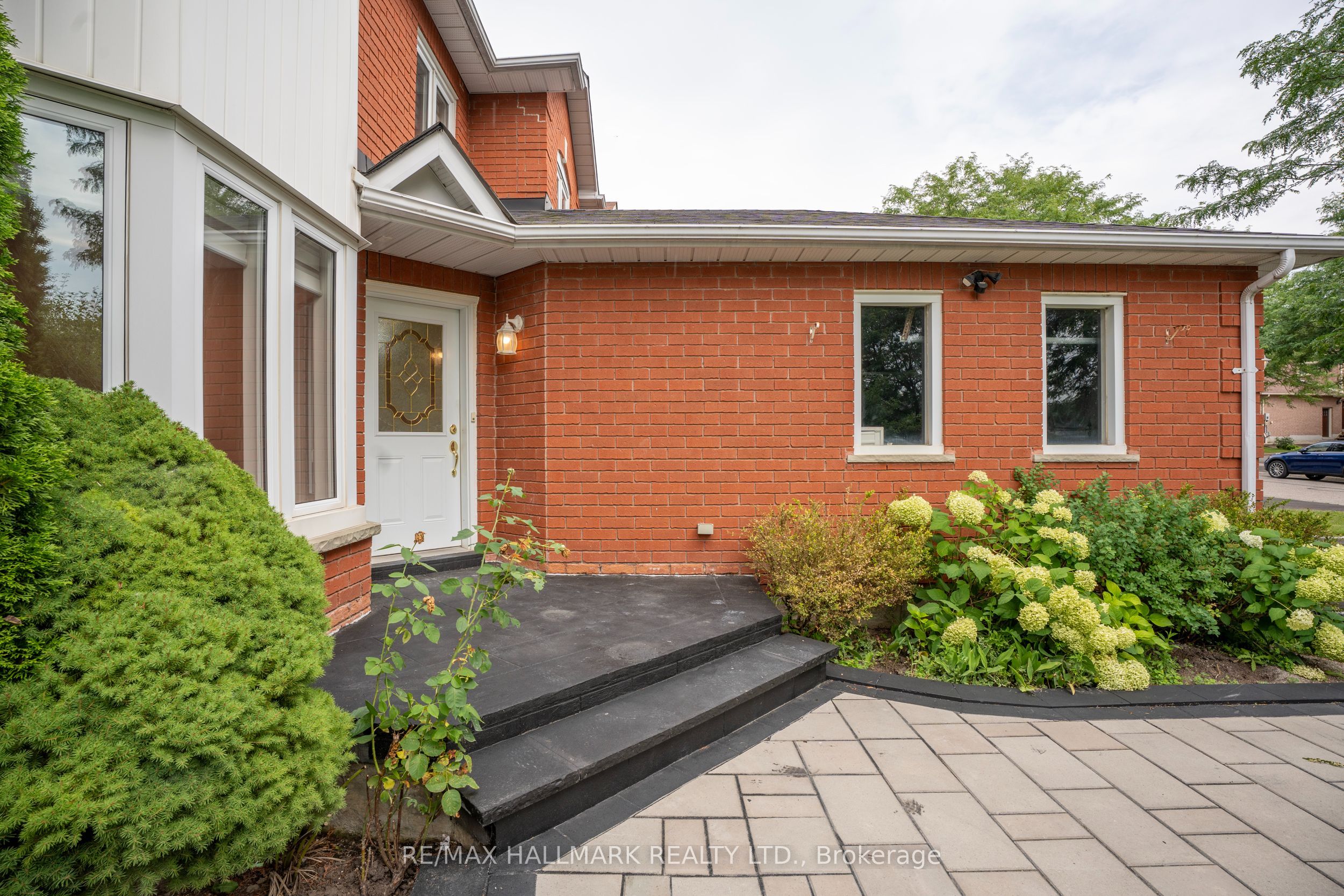 872 Hilton Boulevard Property Photo 7