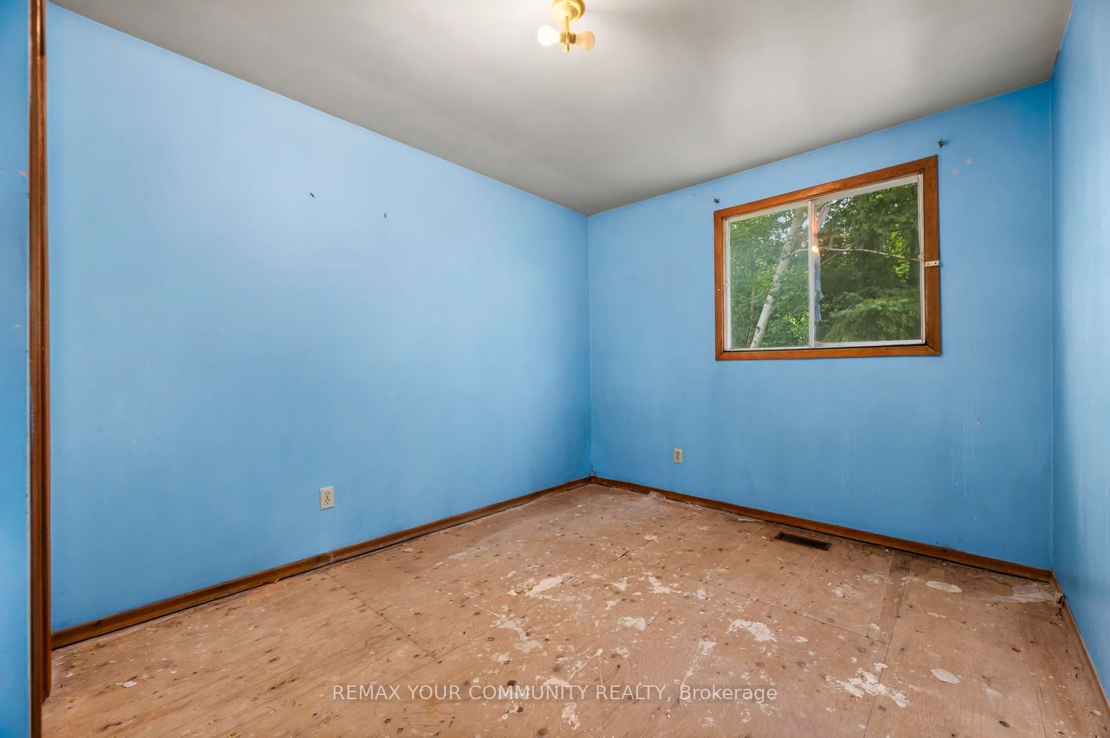 566 Highland Crescent Property Photo 16