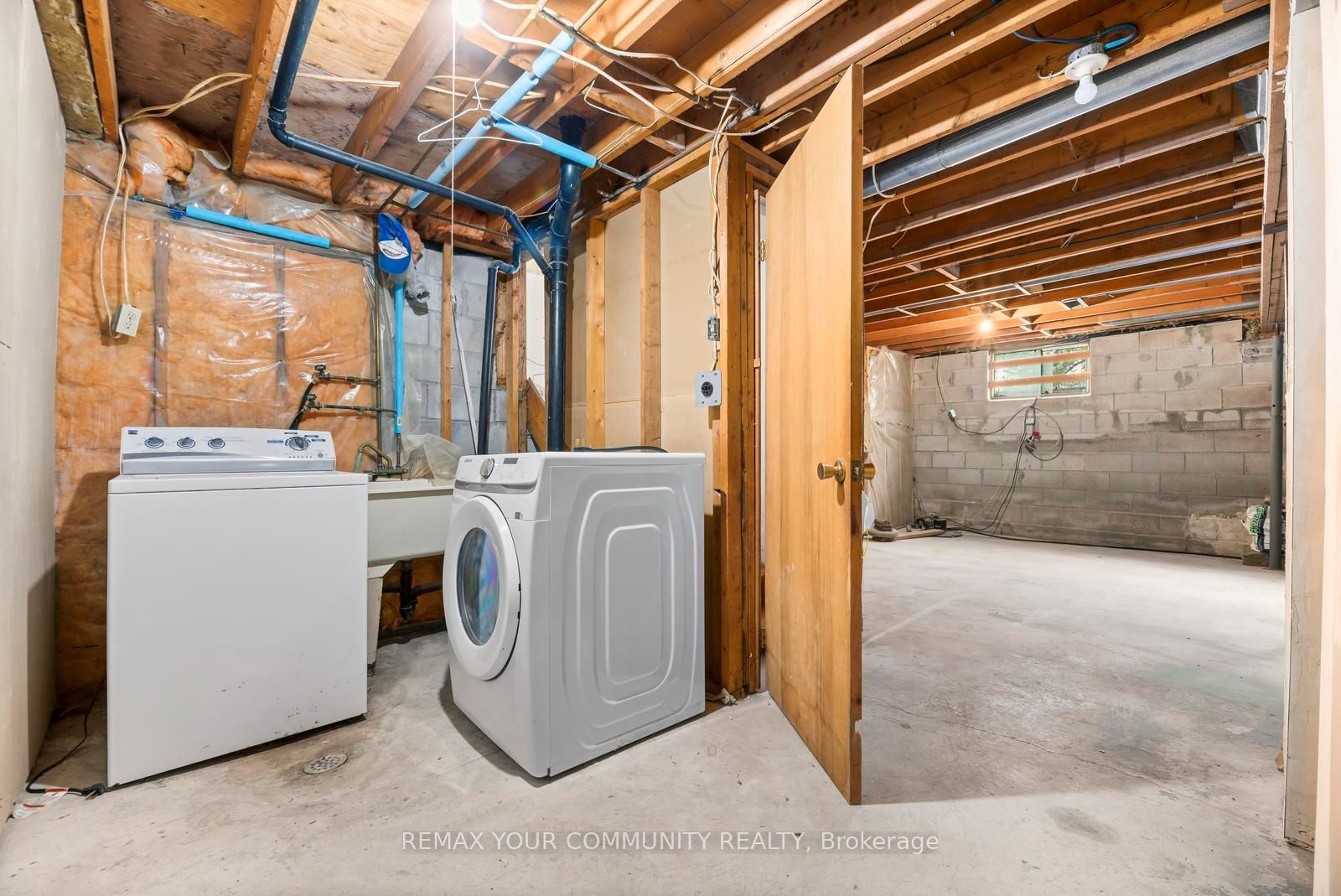 566 Highland Crescent Property Photo 19