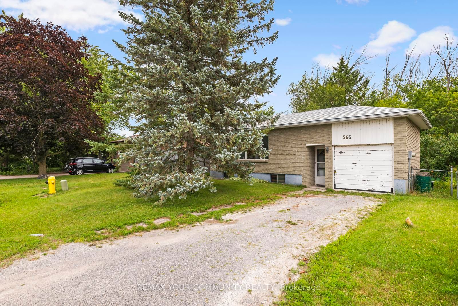 566 Highland Crescent Property Photo 27
