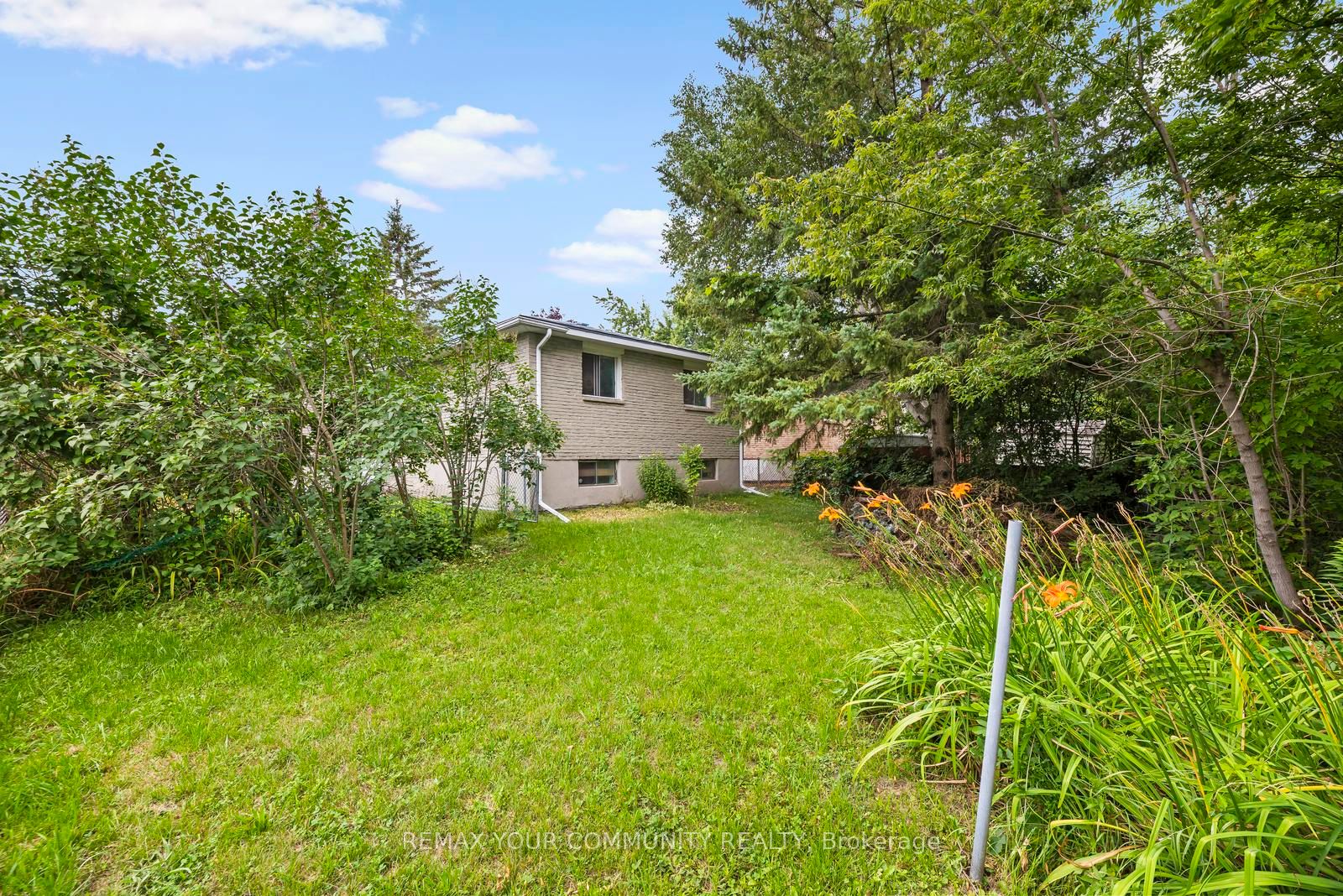 566 Highland Crescent Property Photo 29