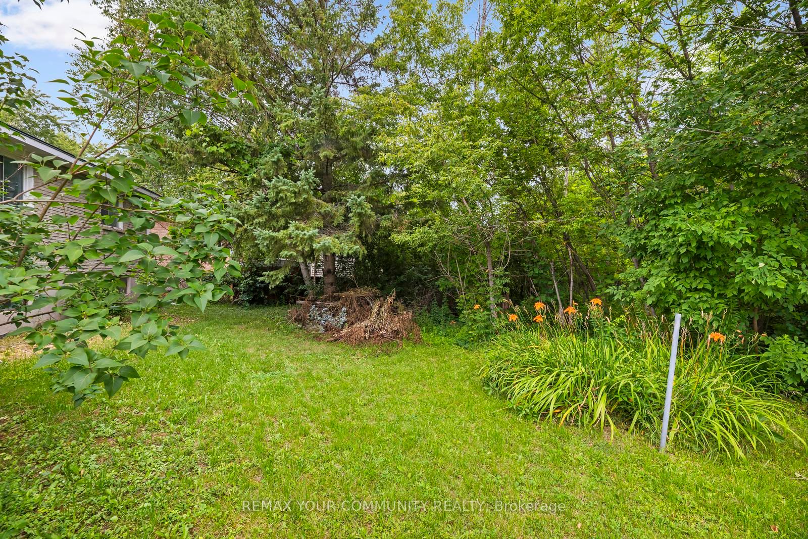 566 Highland Crescent Property Photo 30