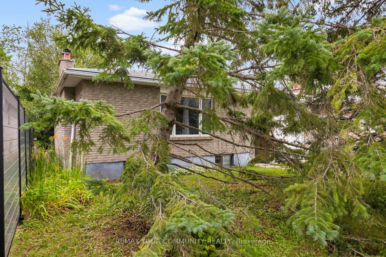 566 Highland Crescent Property Photo 32