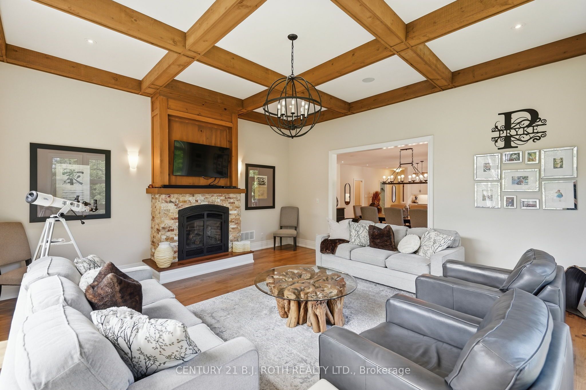 2055 Forest Valley Drive Property Photo 13