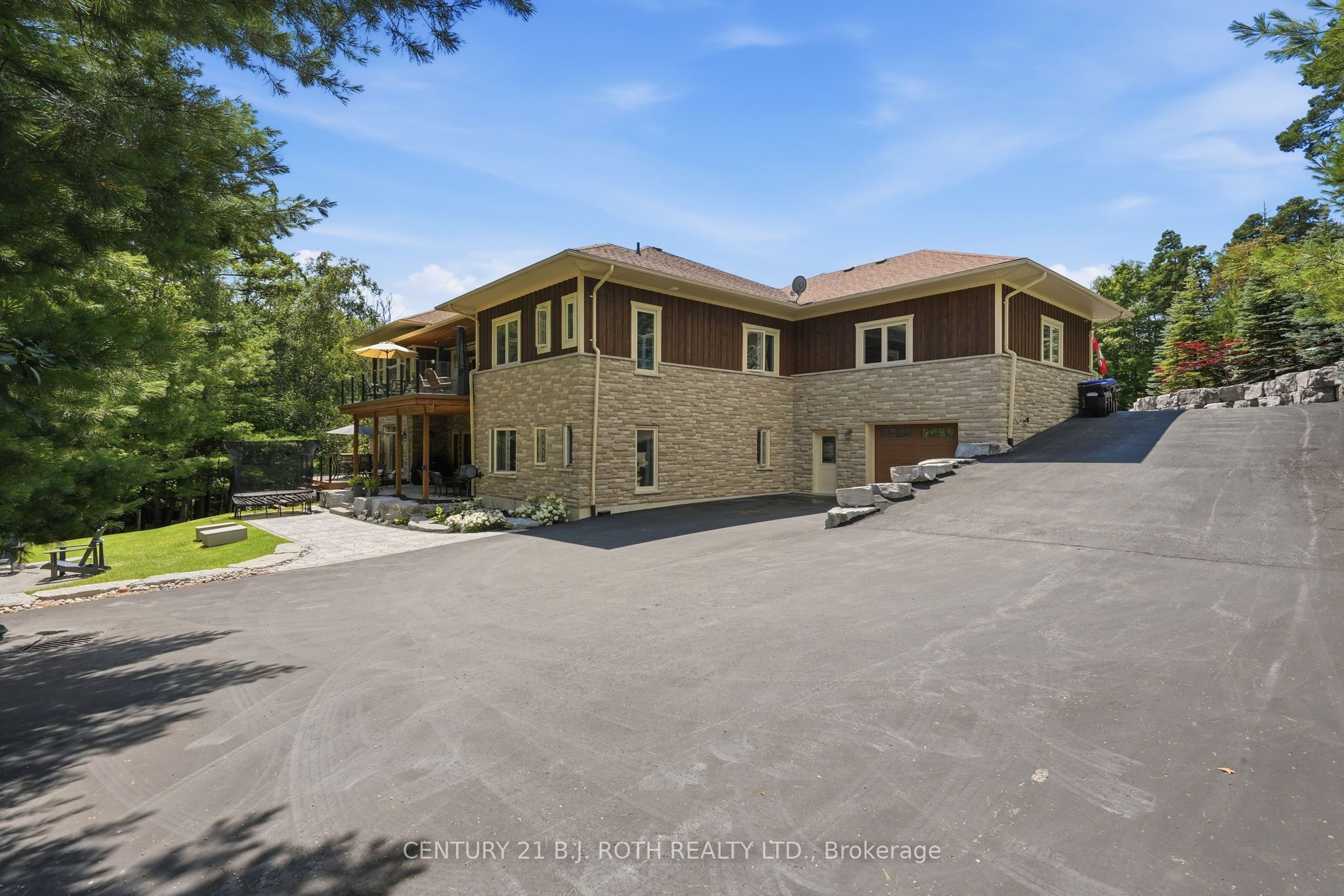 2055 Forest Valley Drive Property Photo 46