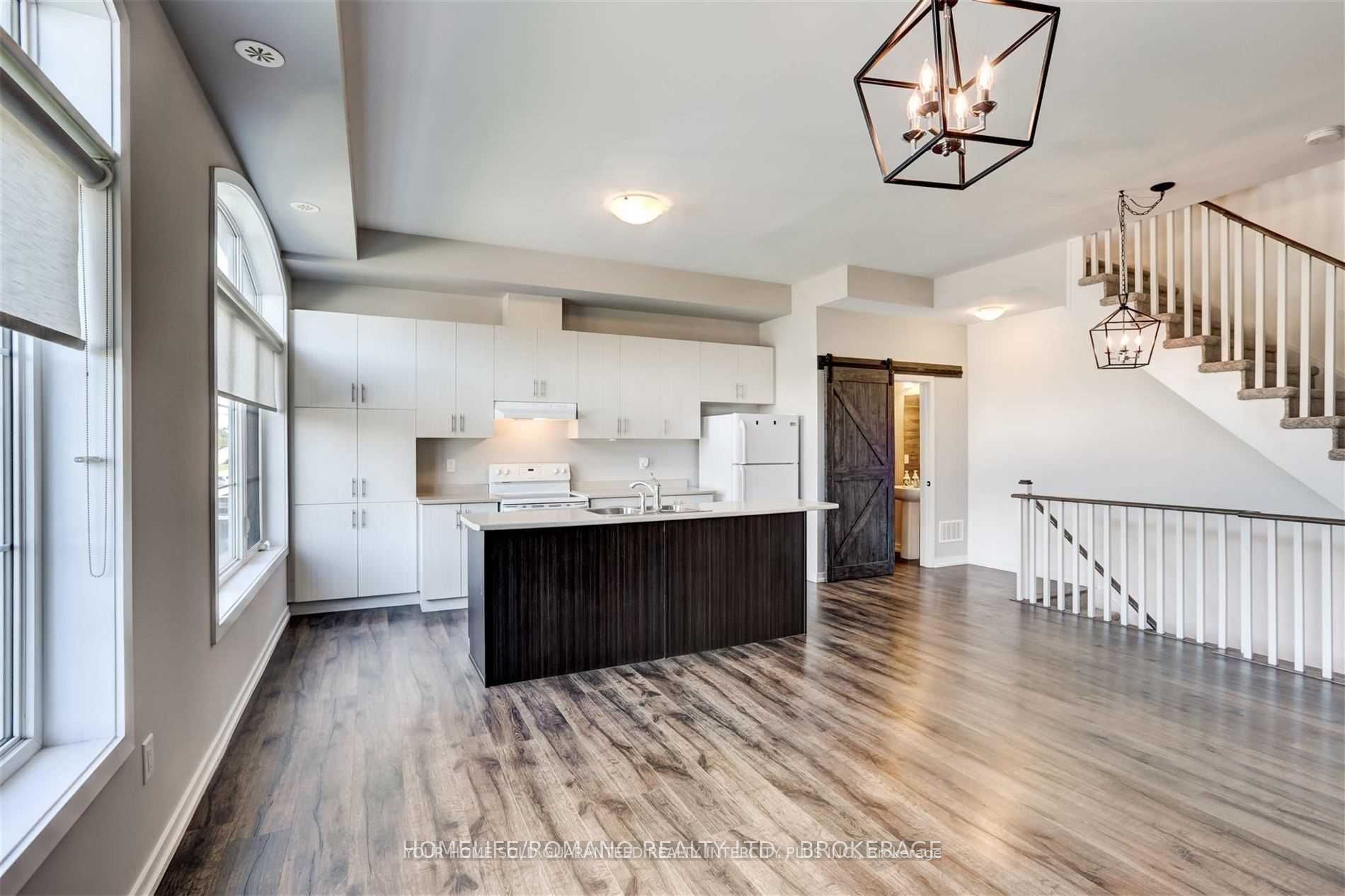 12512 Ninth Line Property Photo 10