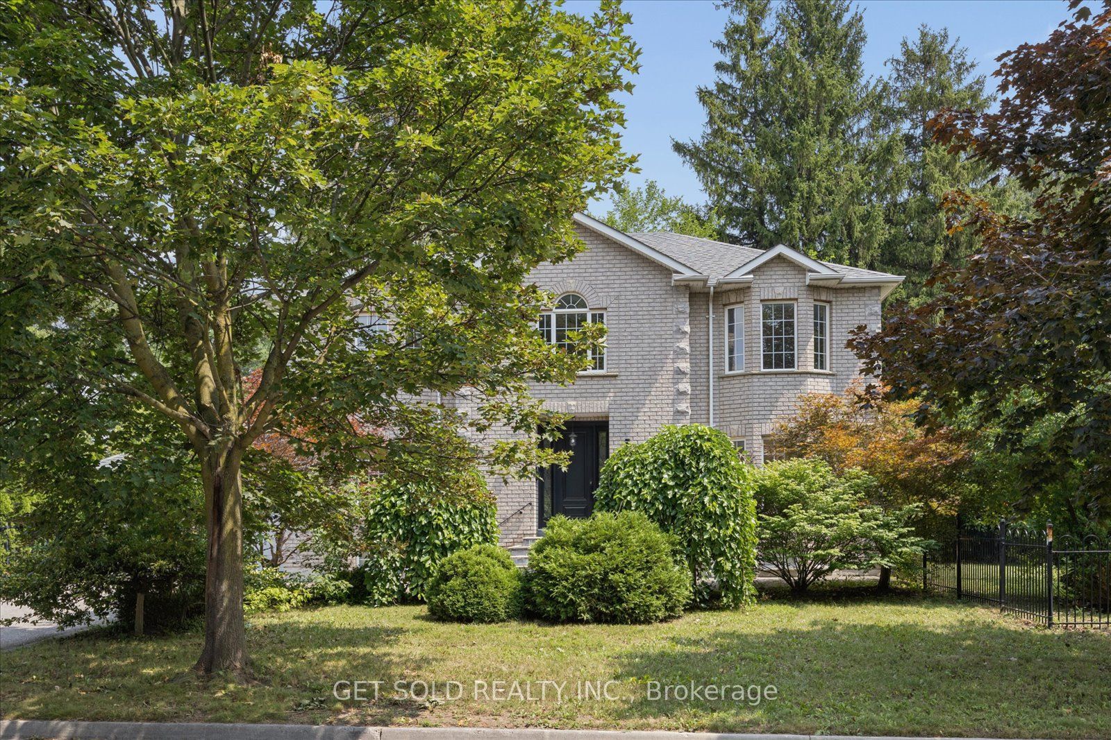 49 Pearson Avenue Property Photo 1