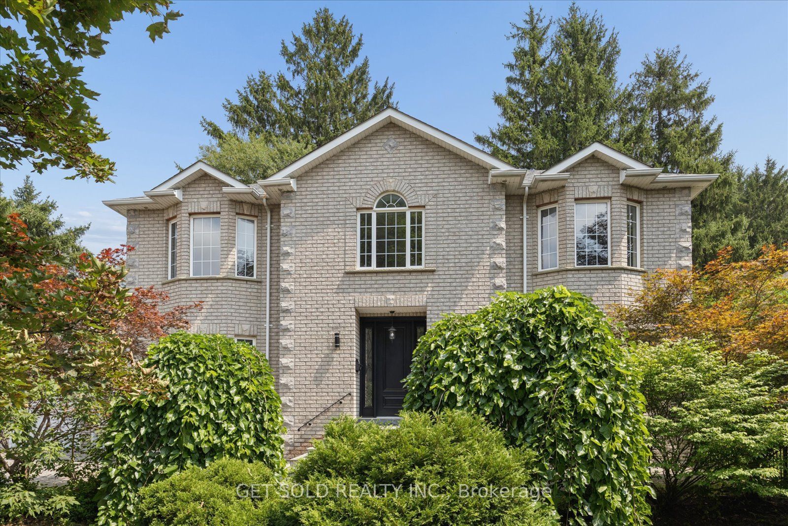 49 Pearson Avenue Property Photo 3