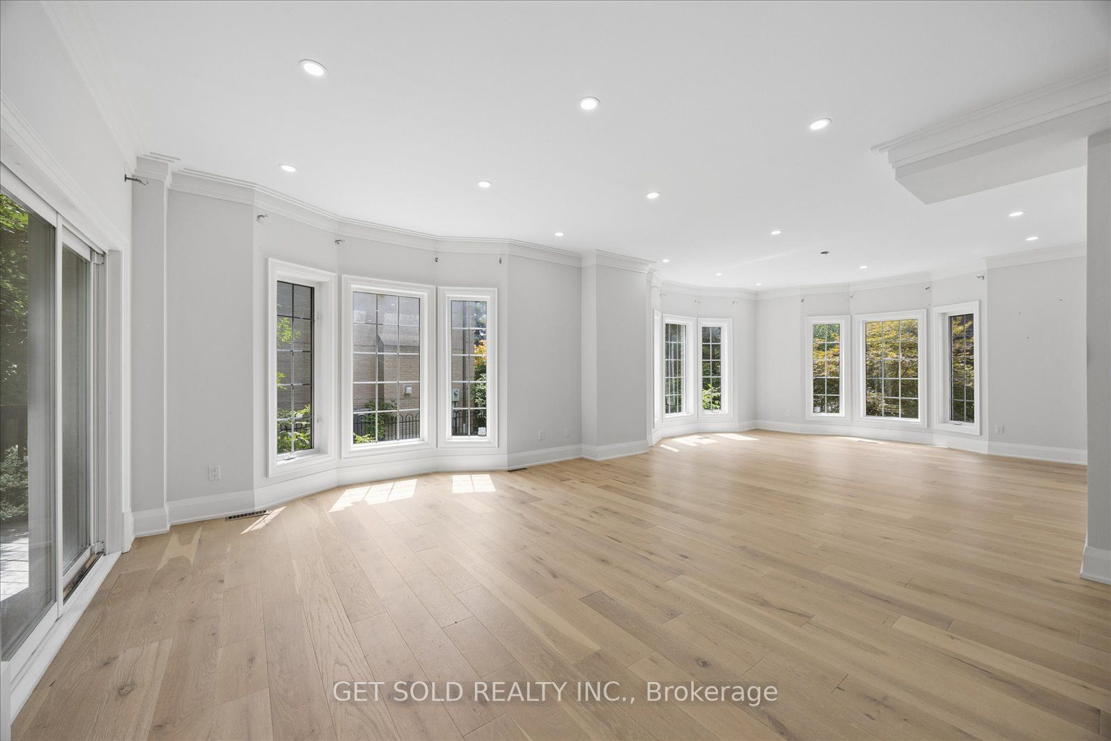 49 Pearson Avenue Property Photo 11