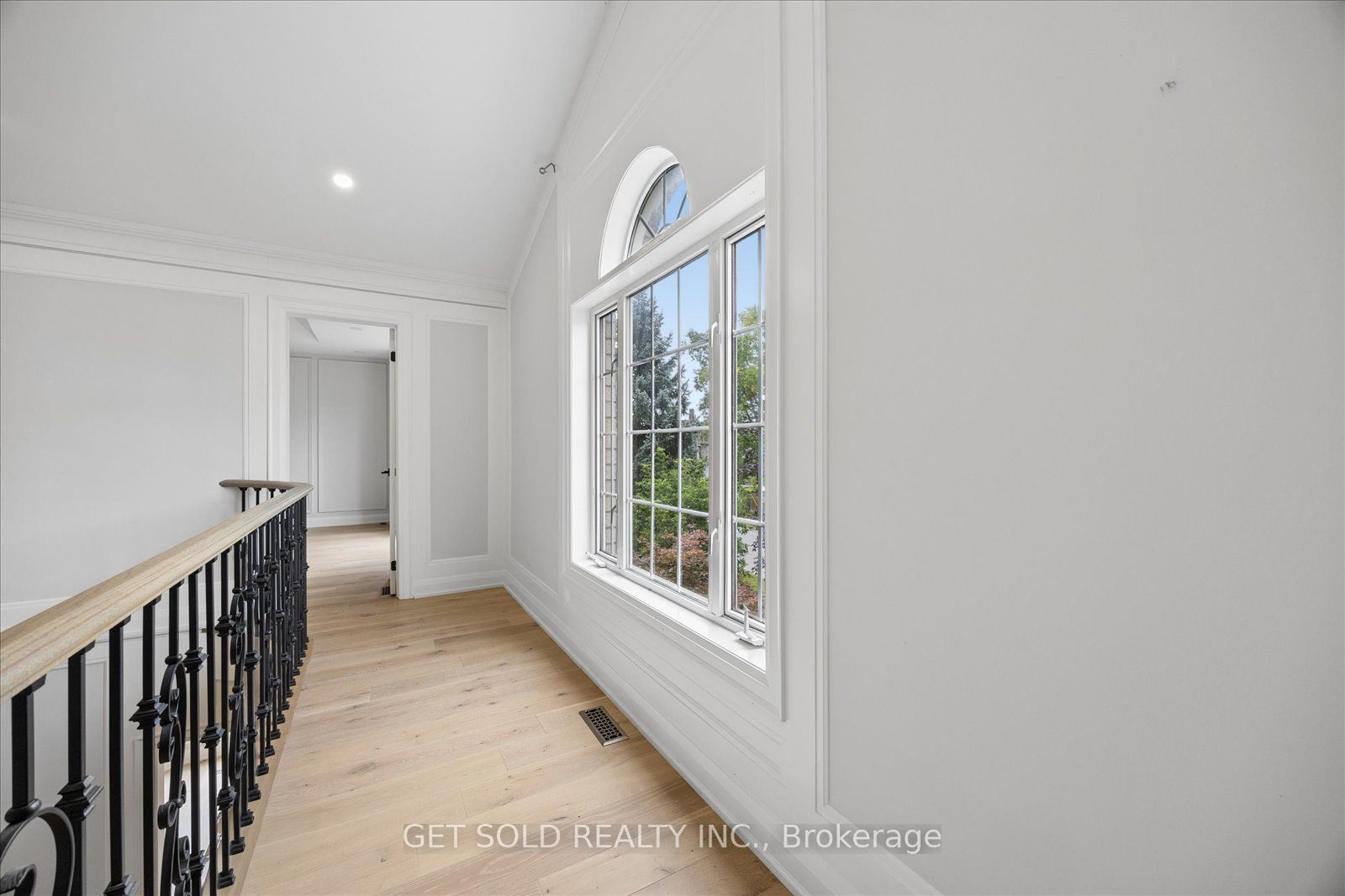 49 Pearson Avenue Property Photo 23