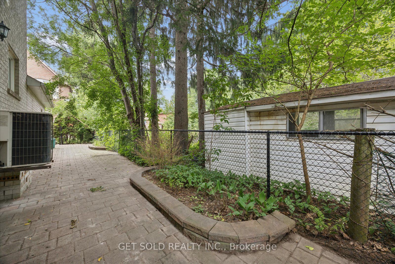 49 Pearson Avenue Property Photo 46