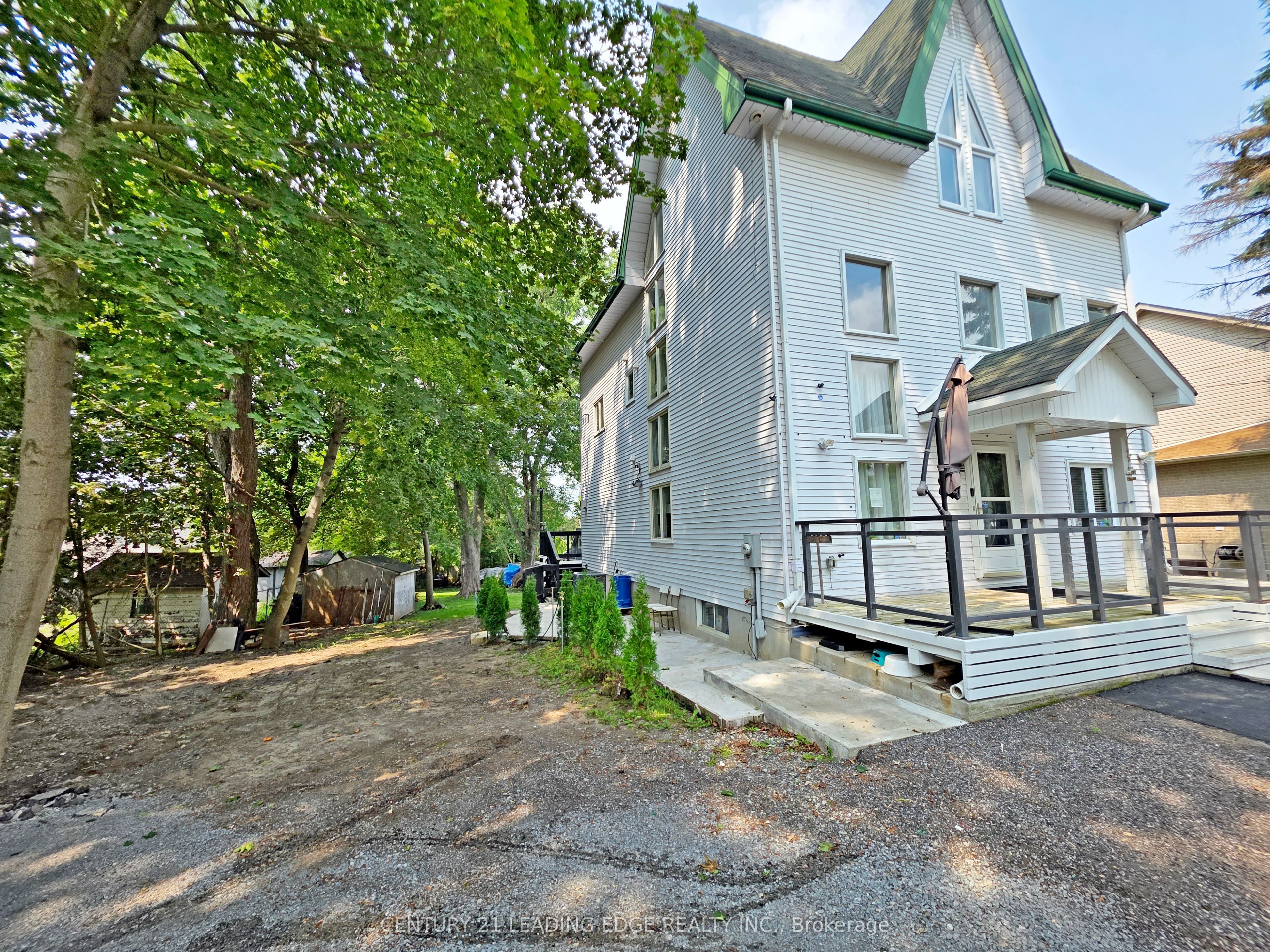 260 Metro Road N B Property Photo 1
