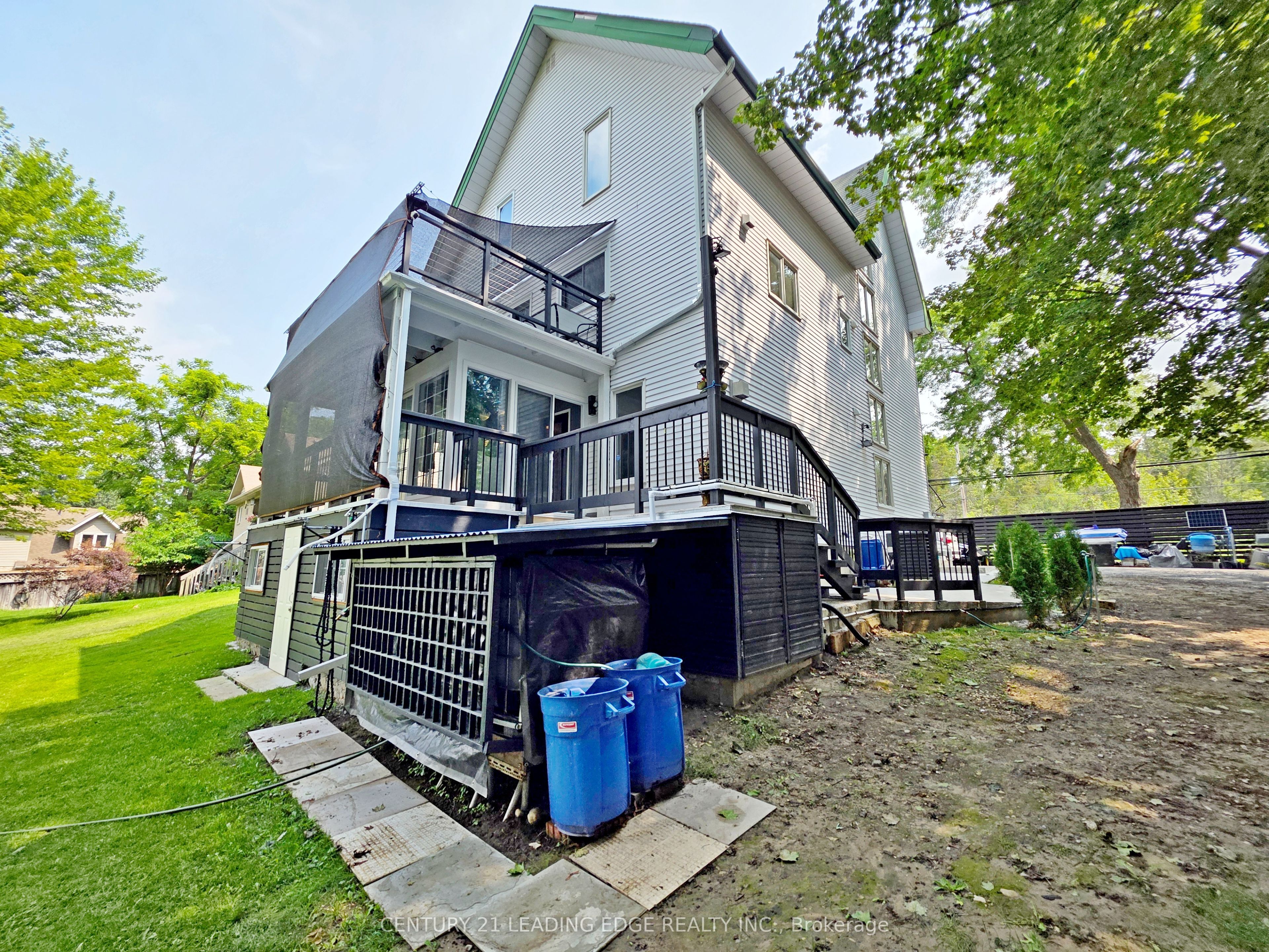 260 Metro Road N B Property Photo 21