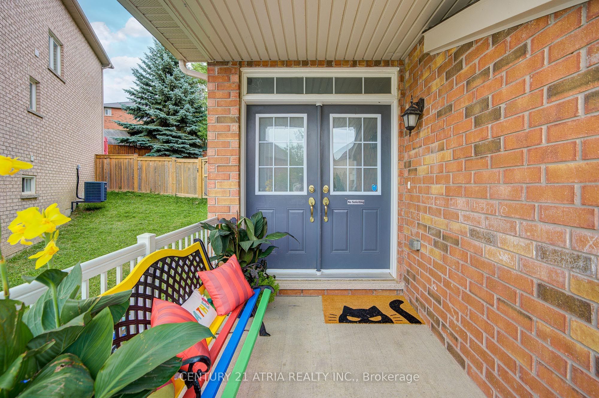 25 Matthewson Avenue Property Photo 3