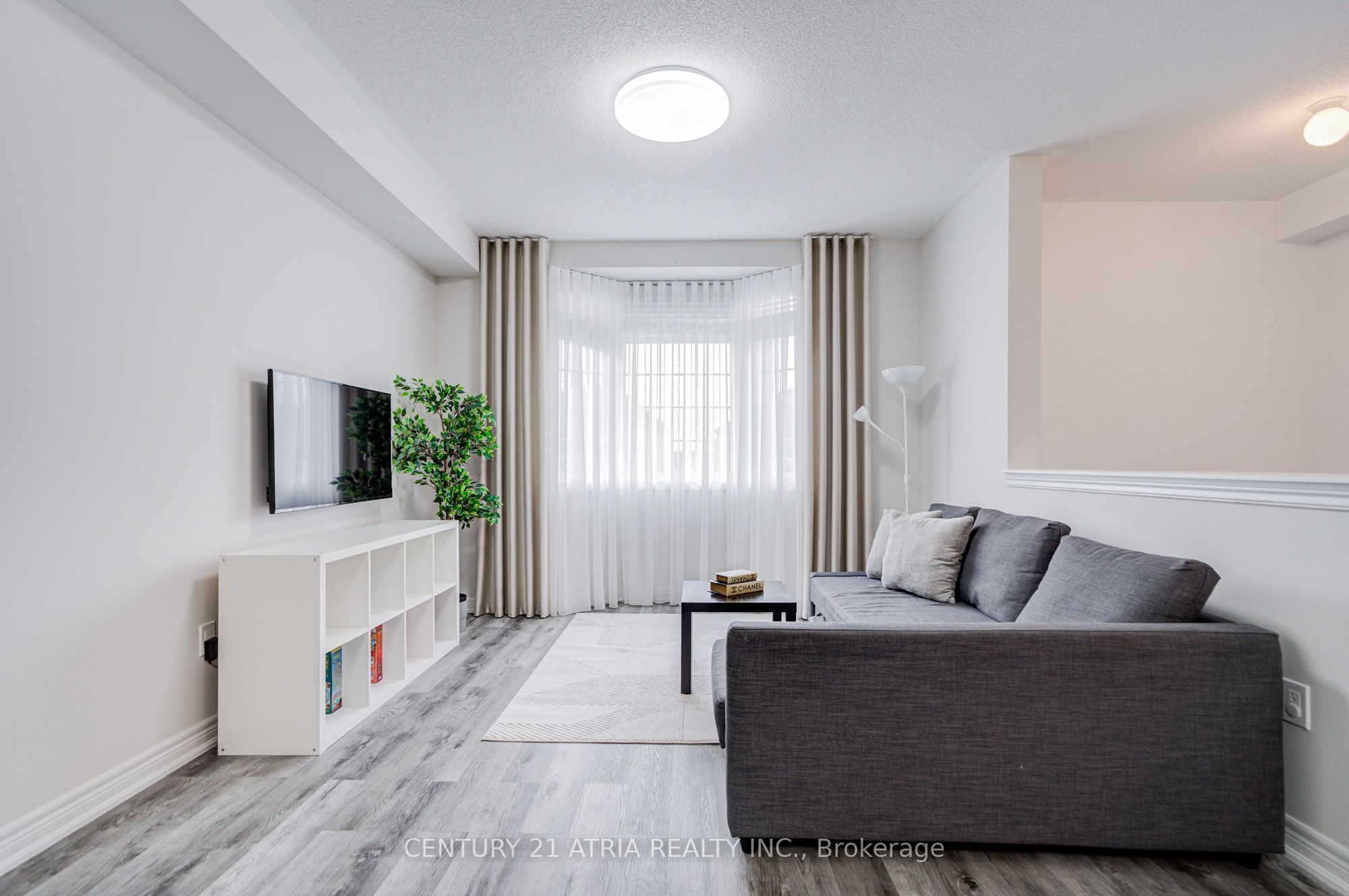25 Matthewson Avenue Property Photo 10