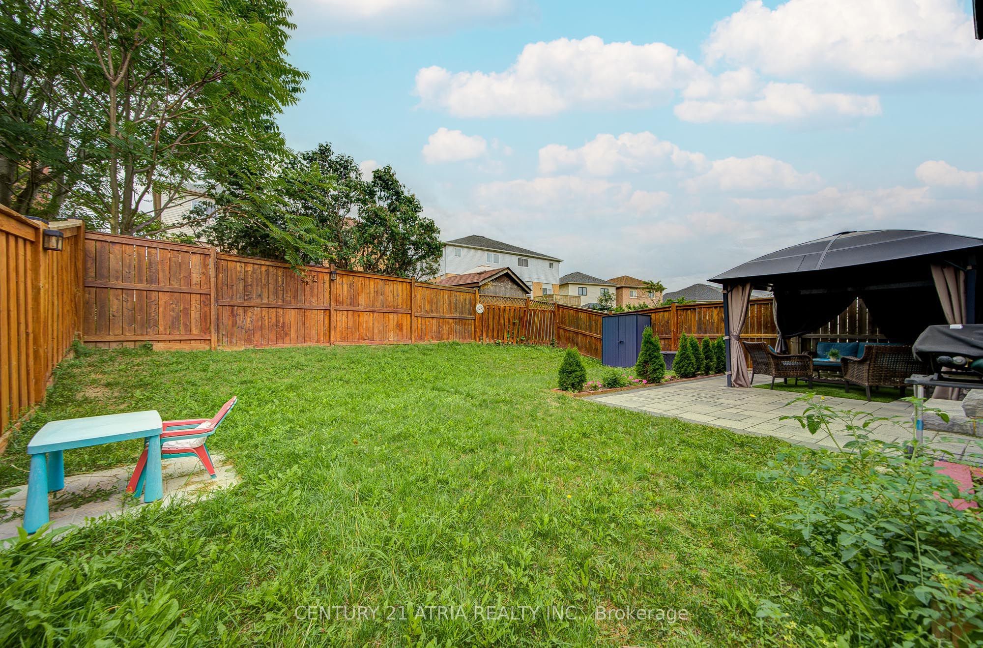 25 Matthewson Avenue Property Photo 33