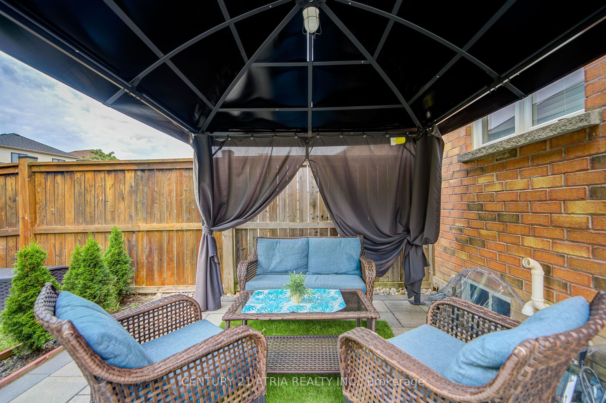 25 Matthewson Avenue Property Photo 34