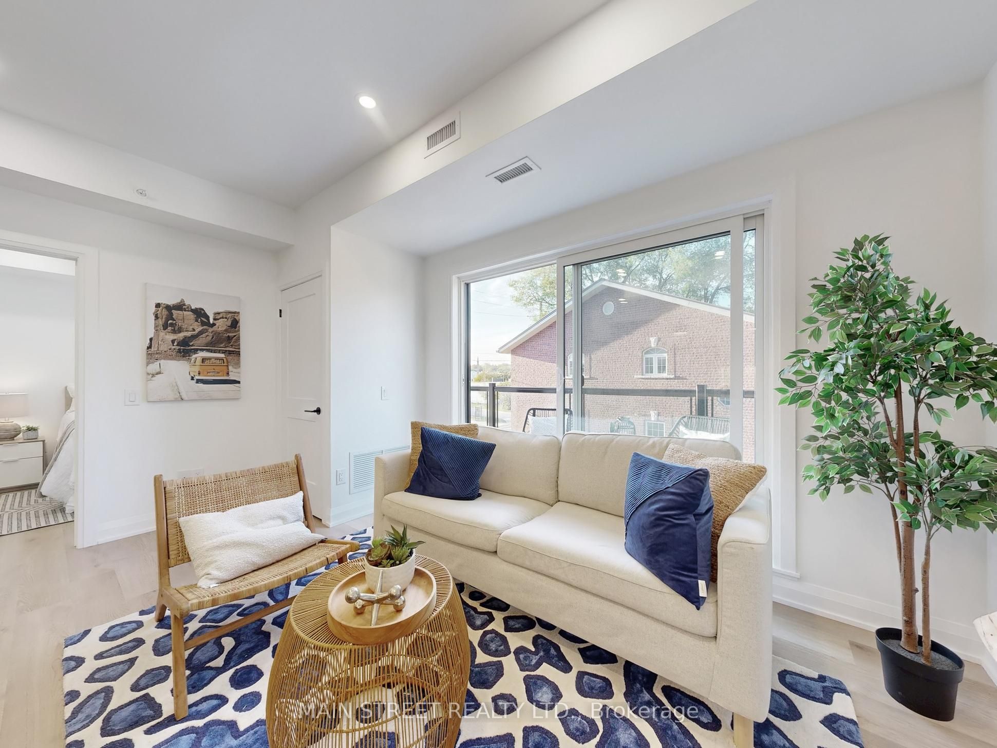 49 Charles Street 203 Property Photo 6