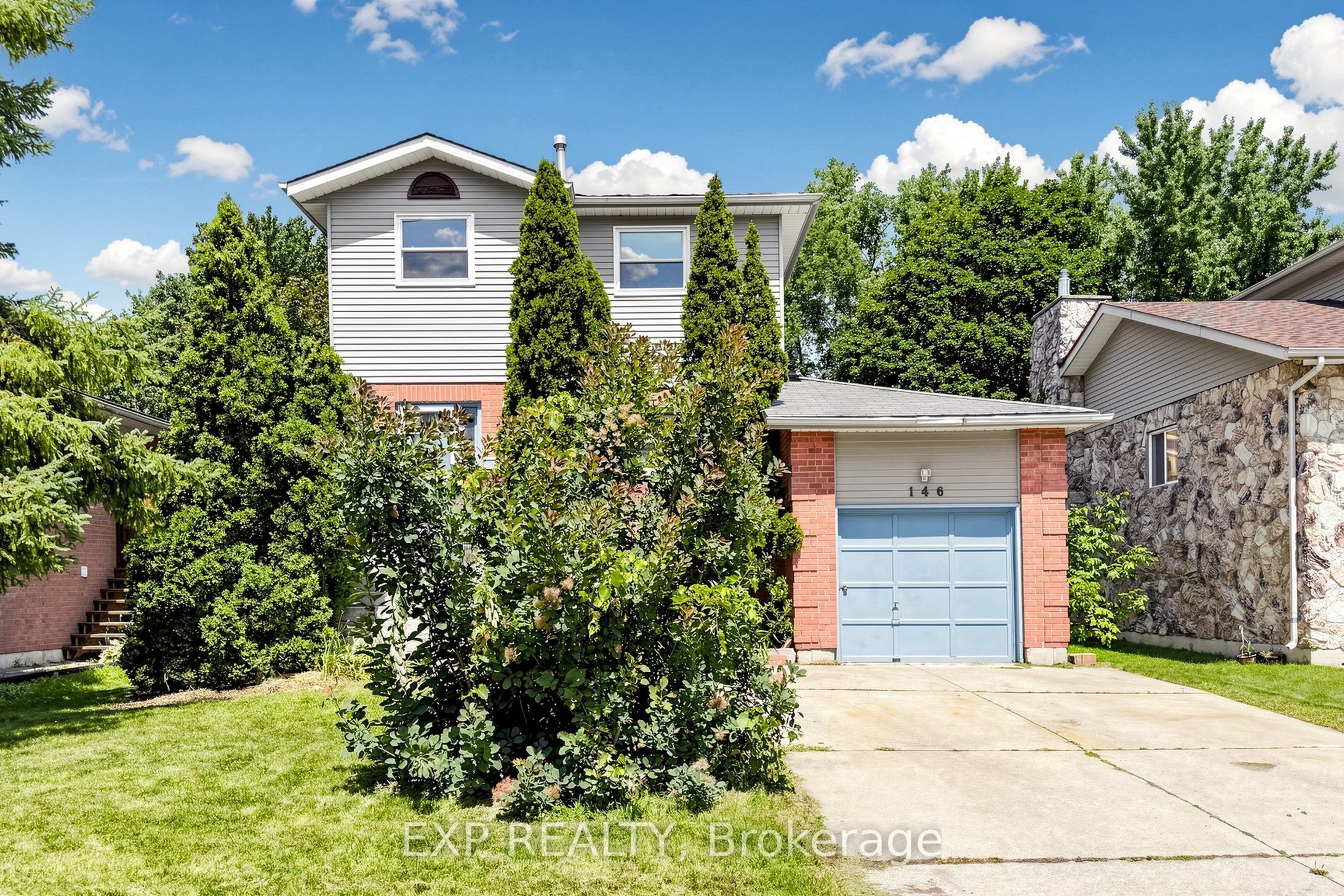 146 Bessborough Drive Property Photo 2