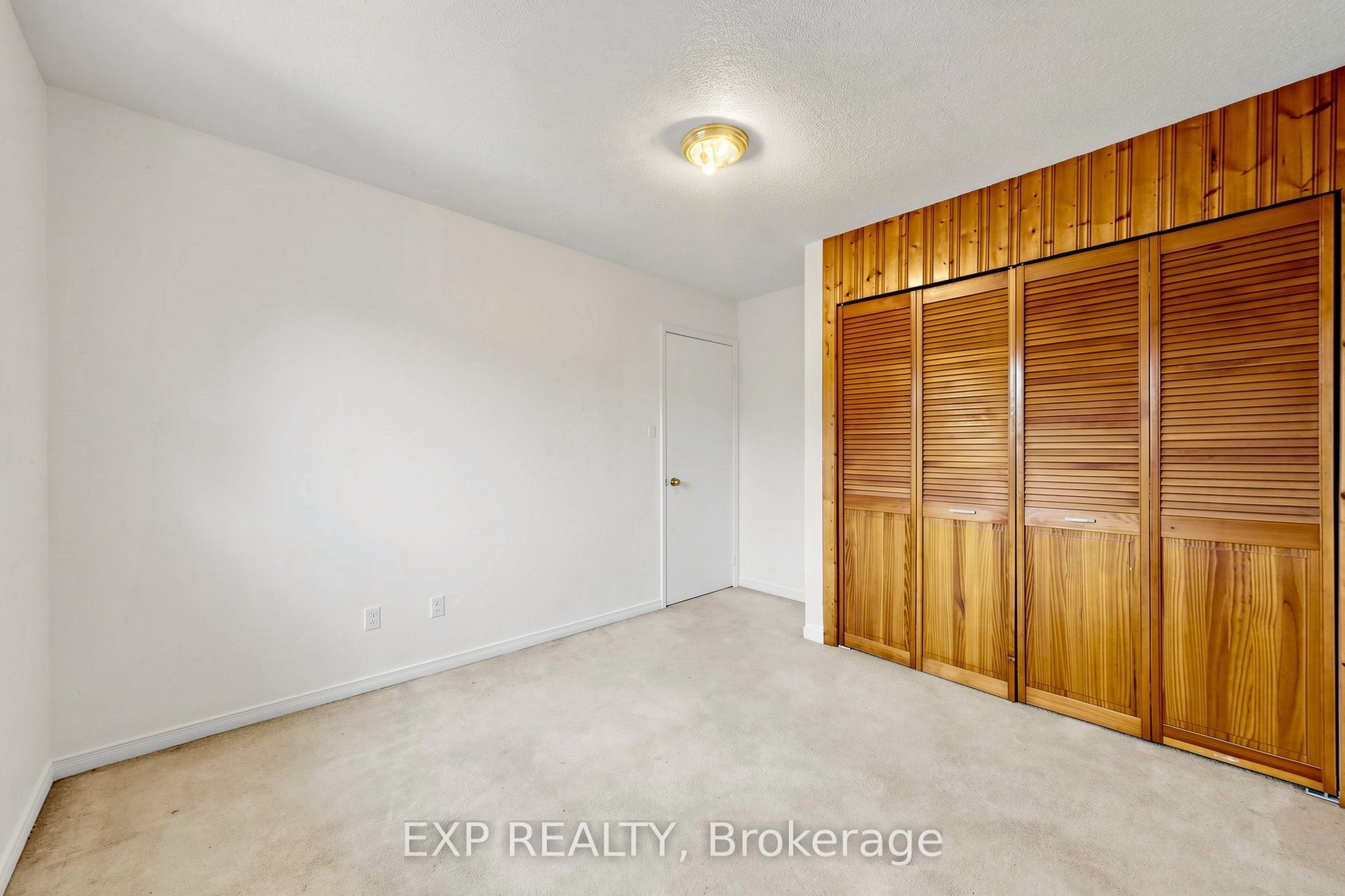 146 Bessborough Drive Property Photo 24