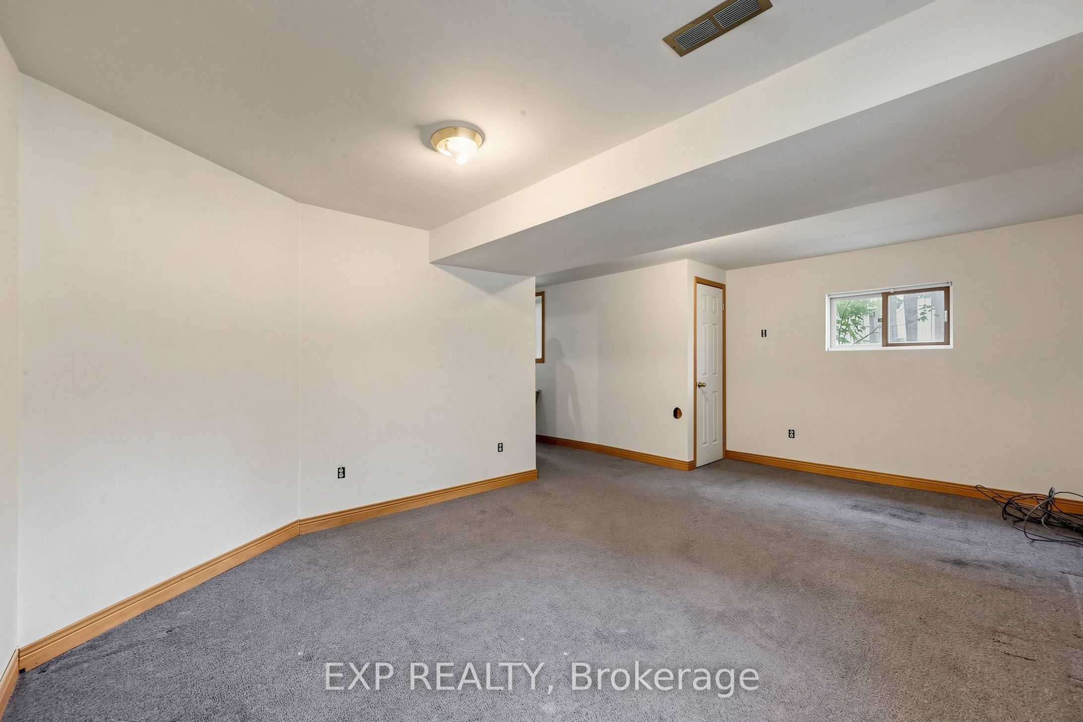 146 Bessborough Drive Property Photo 31