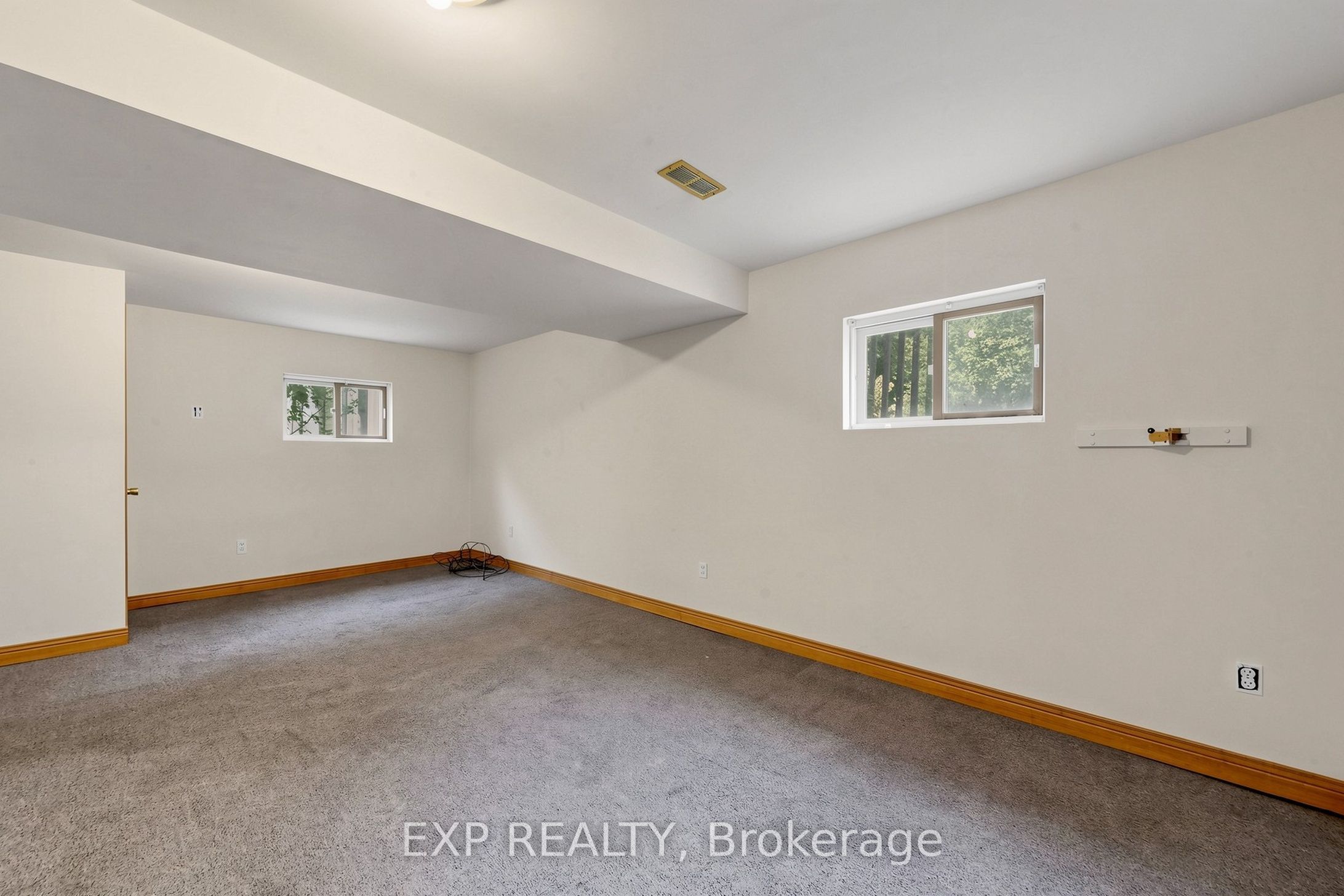 146 Bessborough Drive Property Photo 32