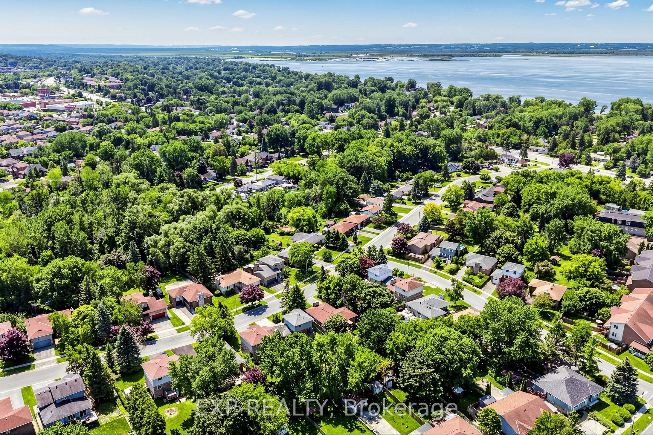 146 Bessborough Drive Property Photo 45