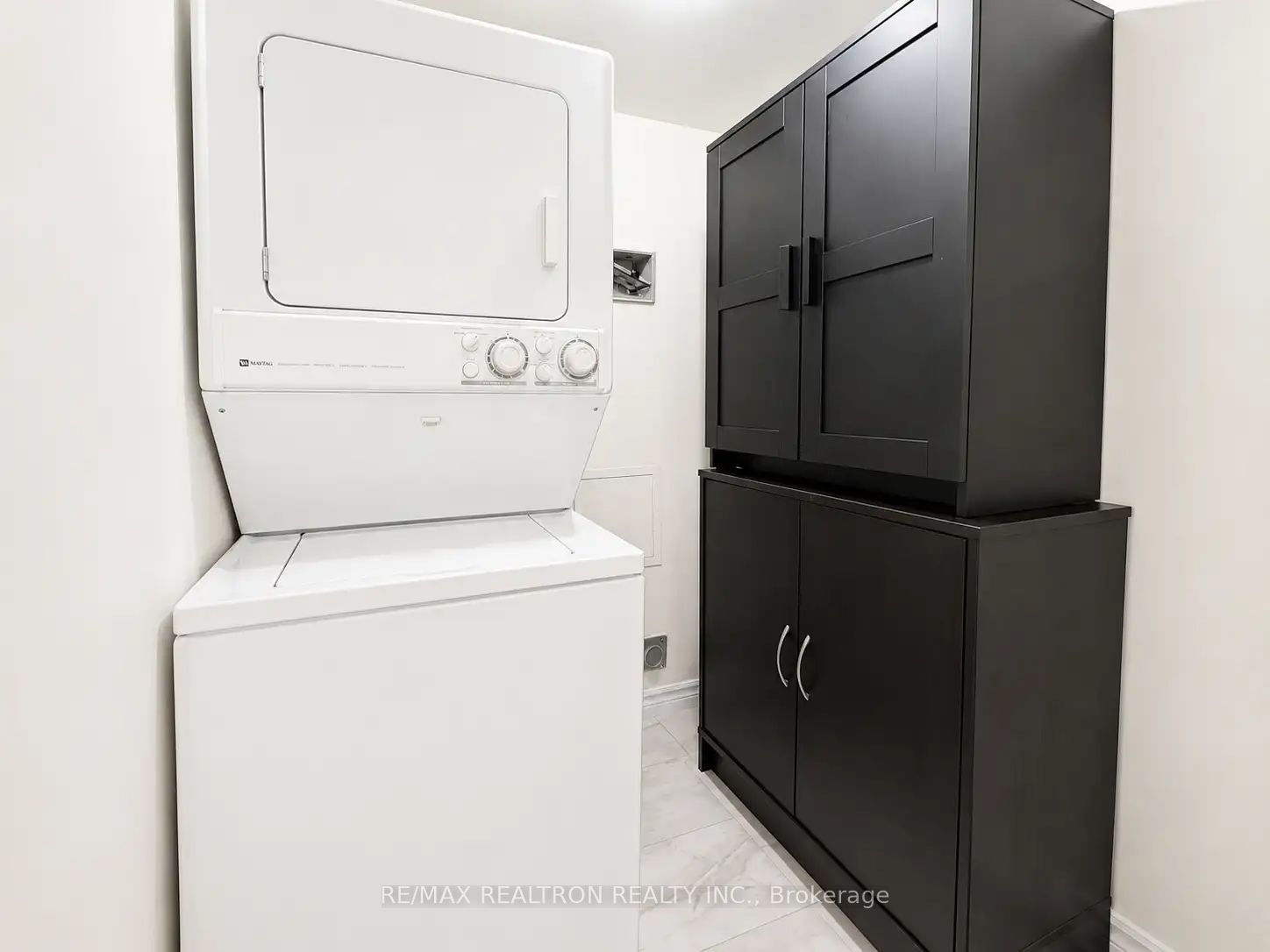 40 Baif Boulevard S 506 Property Photo 29