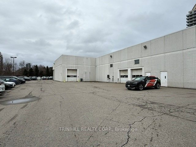 77&103 16th Avenue Property Photo 6