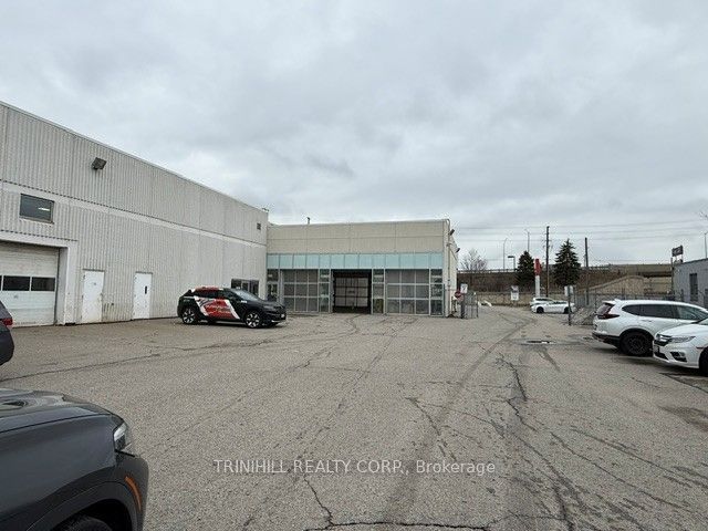 77&103 16th Avenue Property Photo 9