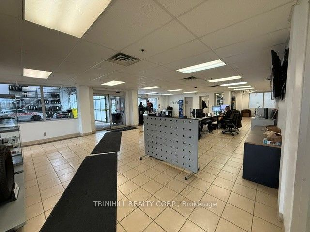 77&103 16th Avenue Property Photo 16