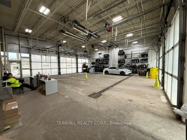 77&103 16th Avenue Property Photo 17