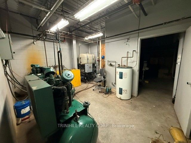 77&103 16th Avenue Property Photo 29