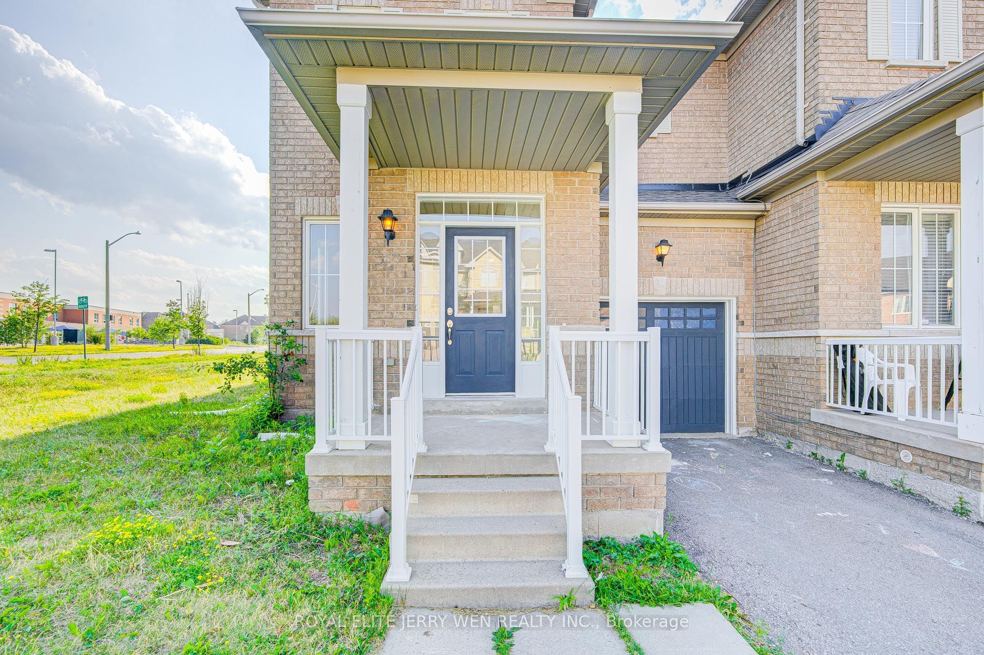 159 Lebovic Drive Property Photo 2